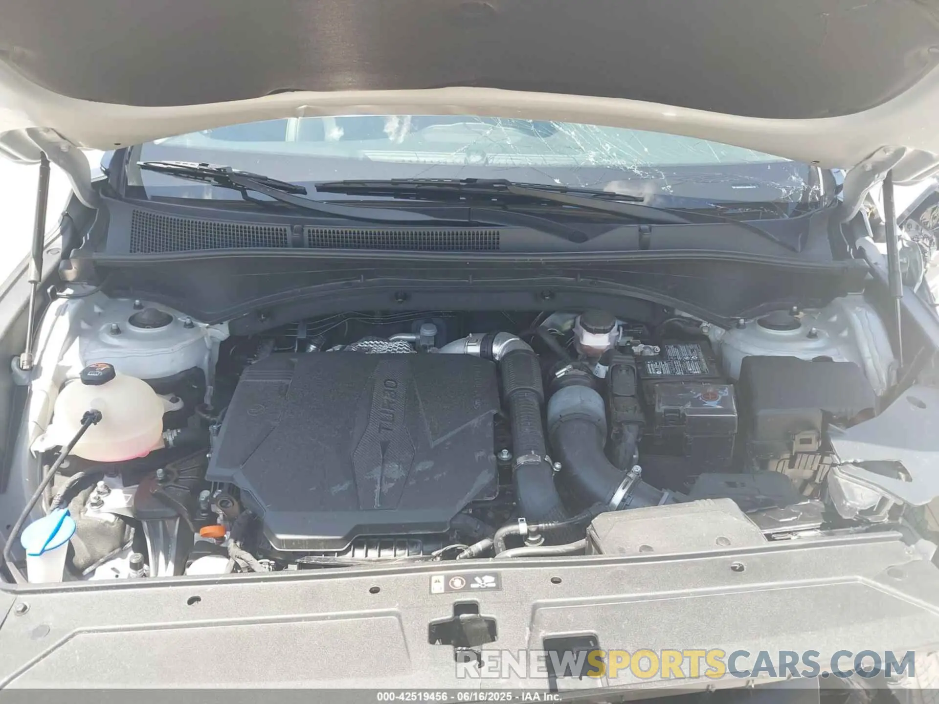 10 Photograph of a damaged car 5NMS4DAL8MH356537 HYUNDAI SANTA FE 2021