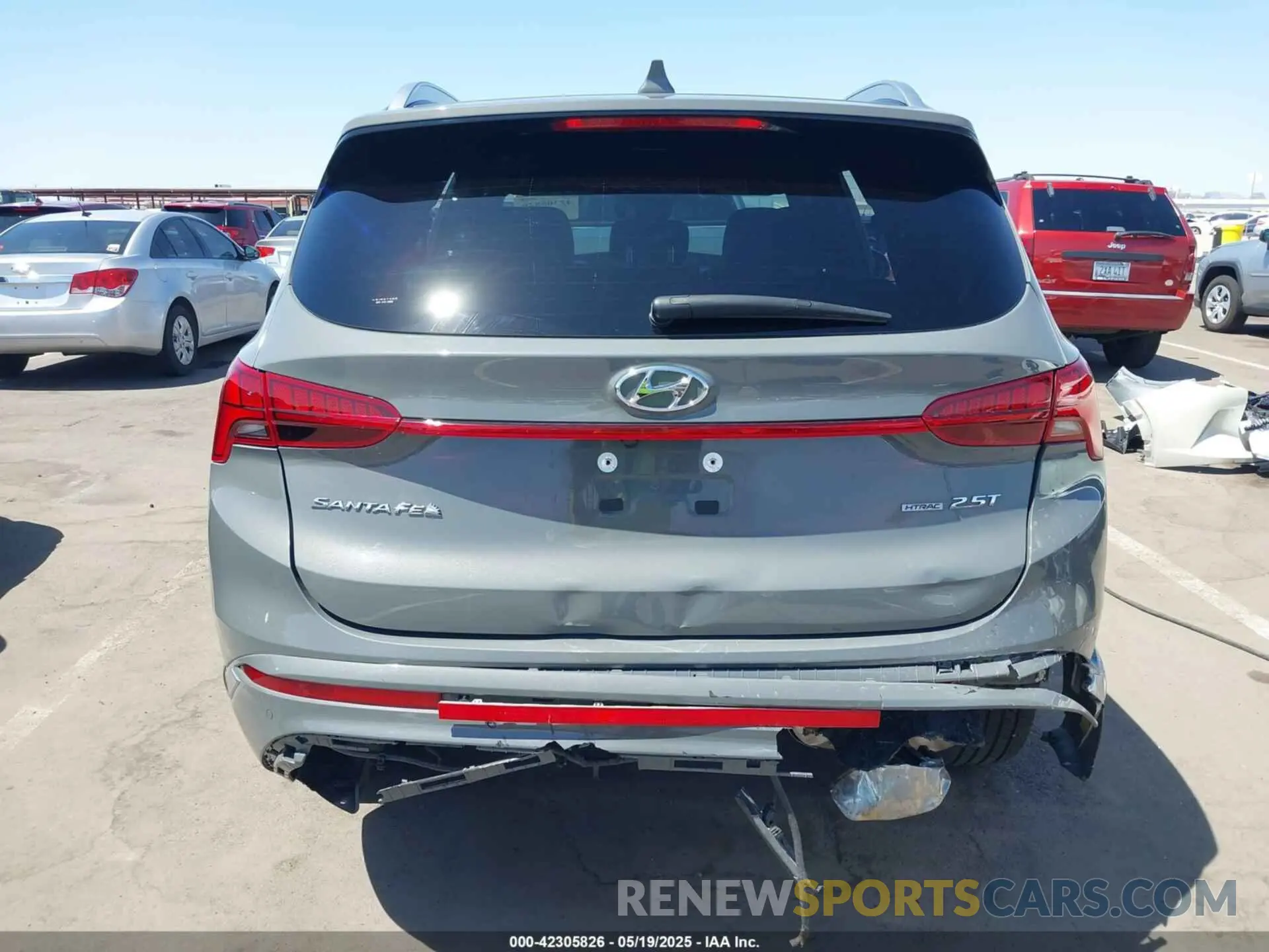 16 Photograph of a damaged car 5NMS5DAL5MH330166 HYUNDAI SANTA FE 2021