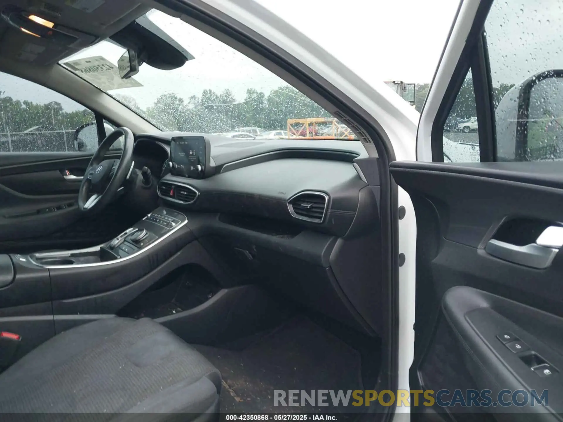 5 Photograph of a damaged car 5NMS64AJ0MH303694 HYUNDAI SANTA FE 2021