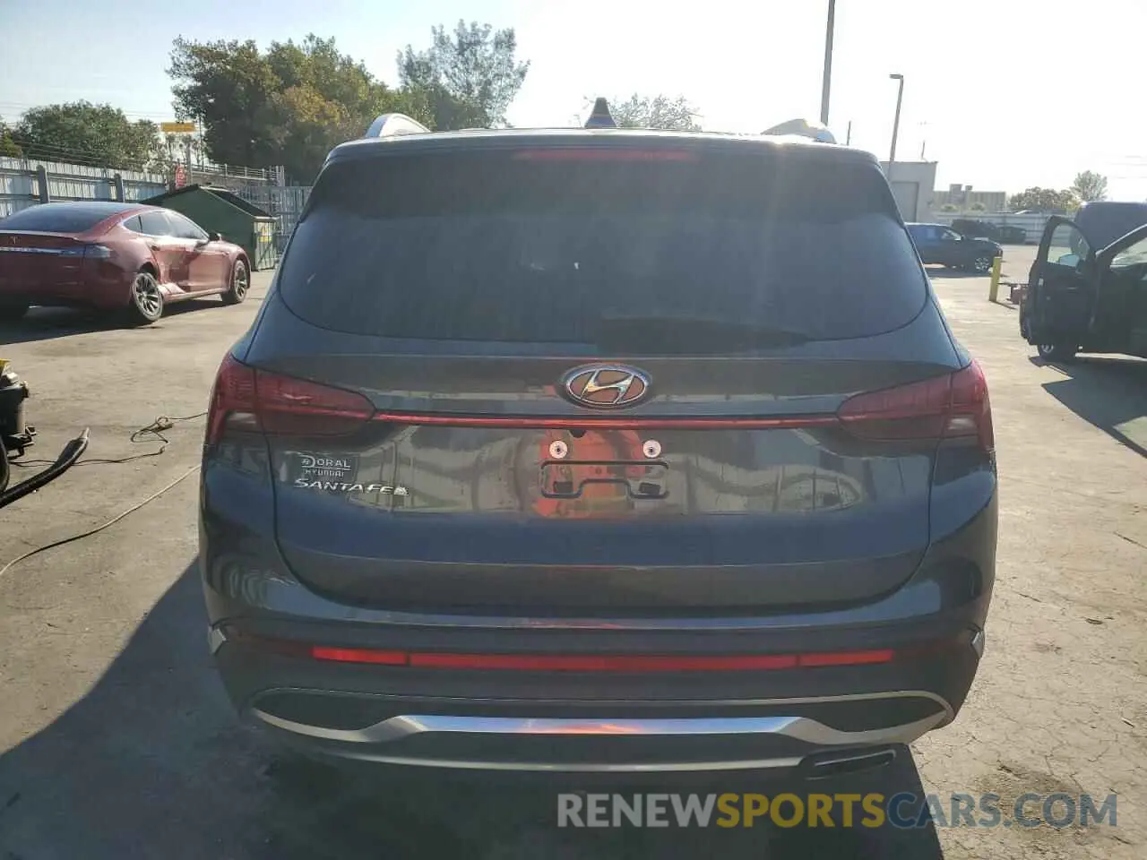 6 Photograph of a damaged car 5NMS64AJ9MH335818 HYUNDAI SANTA FE 2021