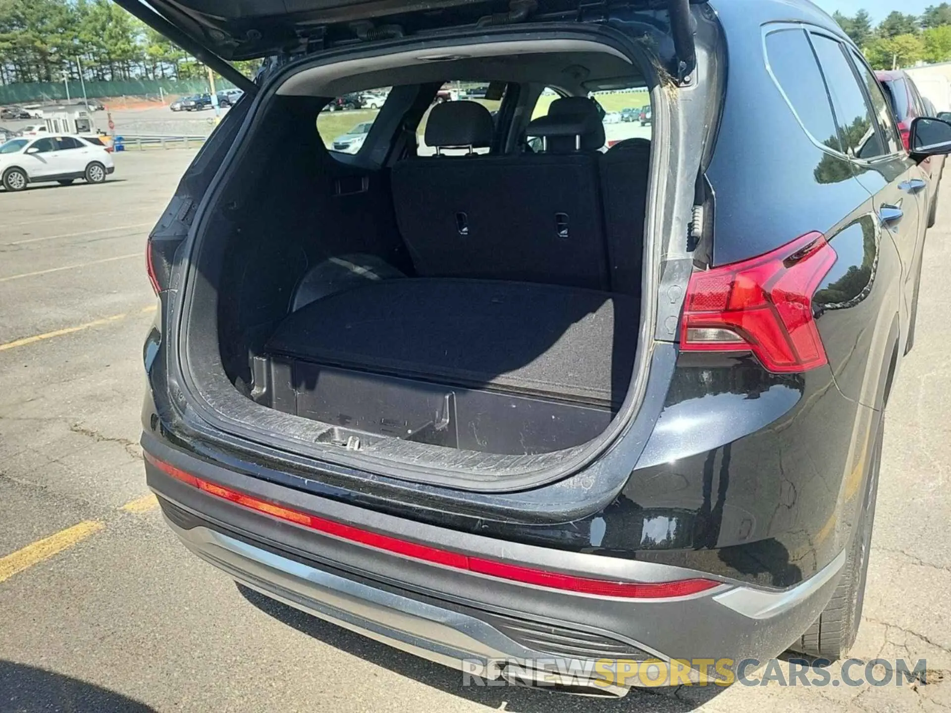 8 Photograph of a damaged car 5NMS6DAJ6MH368355 HYUNDAI SANTA FE 2021