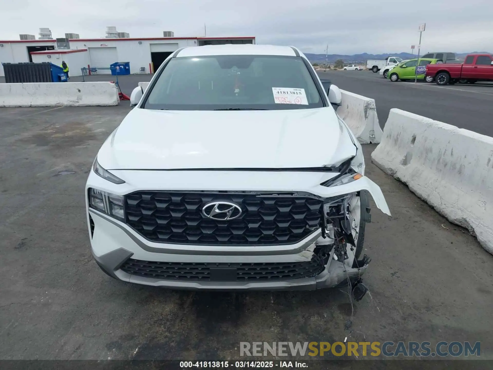 12 Photograph of a damaged car 5NMS14AJ6NH425735 HYUNDAI SANTA FE 2022