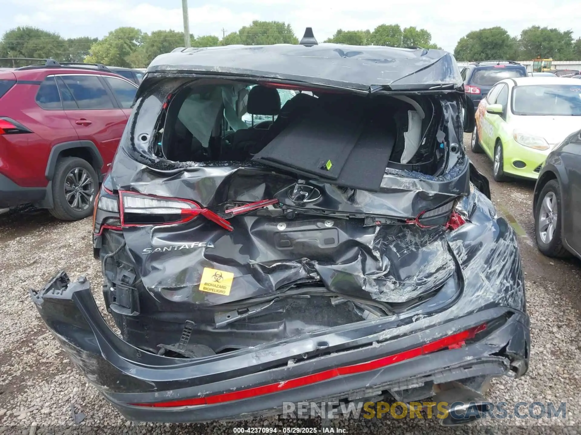 16 Photograph of a damaged car 5NMS14AJ9NH429794 HYUNDAI SANTA FE 2022