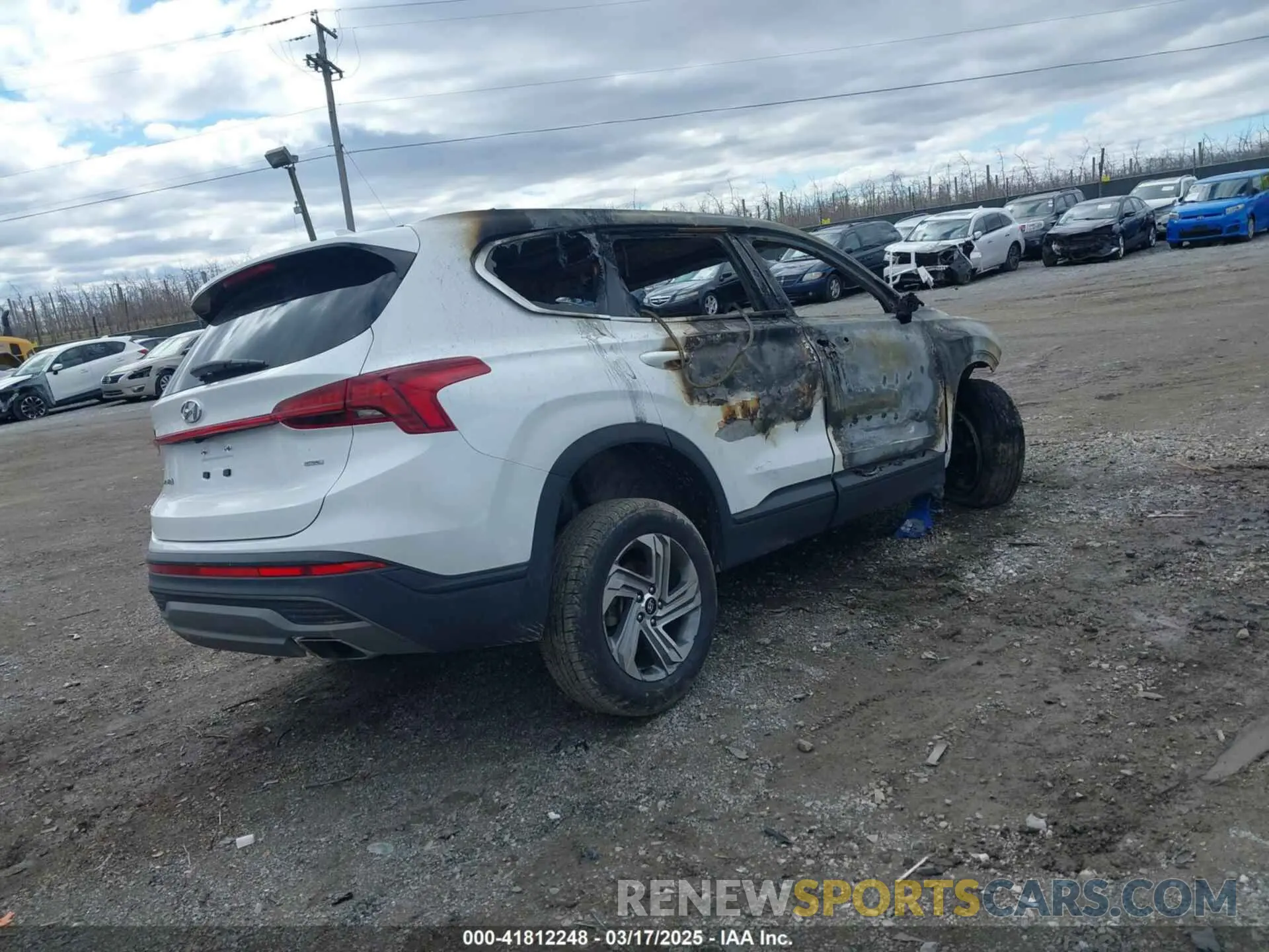 2 Photograph of a damaged car 5NMS1DAJ1NH417462 HYUNDAI SANTA FE 2022