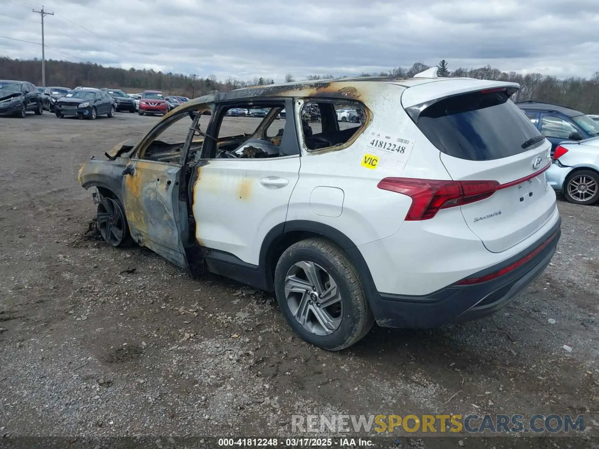 3 Photograph of a damaged car 5NMS1DAJ1NH417462 HYUNDAI SANTA FE 2022