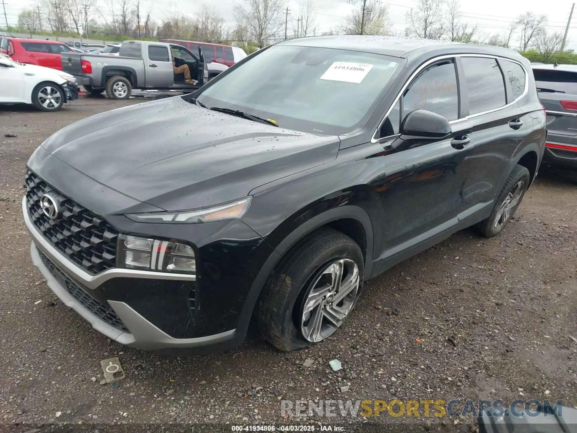 2 Photograph of a damaged car 5NMS1DAJ7NH383754 HYUNDAI SANTA FE 2022