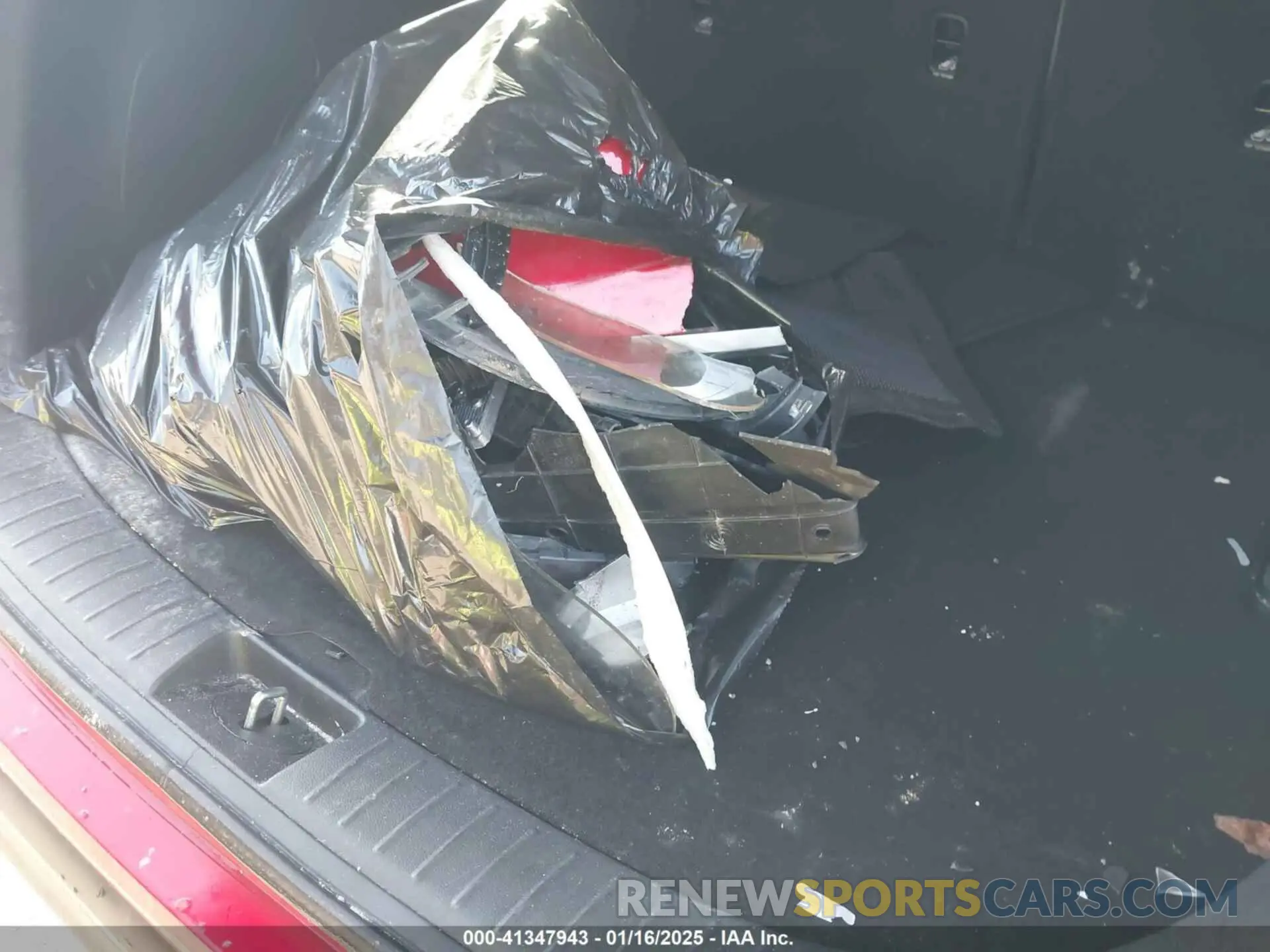 11 Photograph of a damaged car 5NMS24AJ0NH389991 HYUNDAI SANTA FE 2022