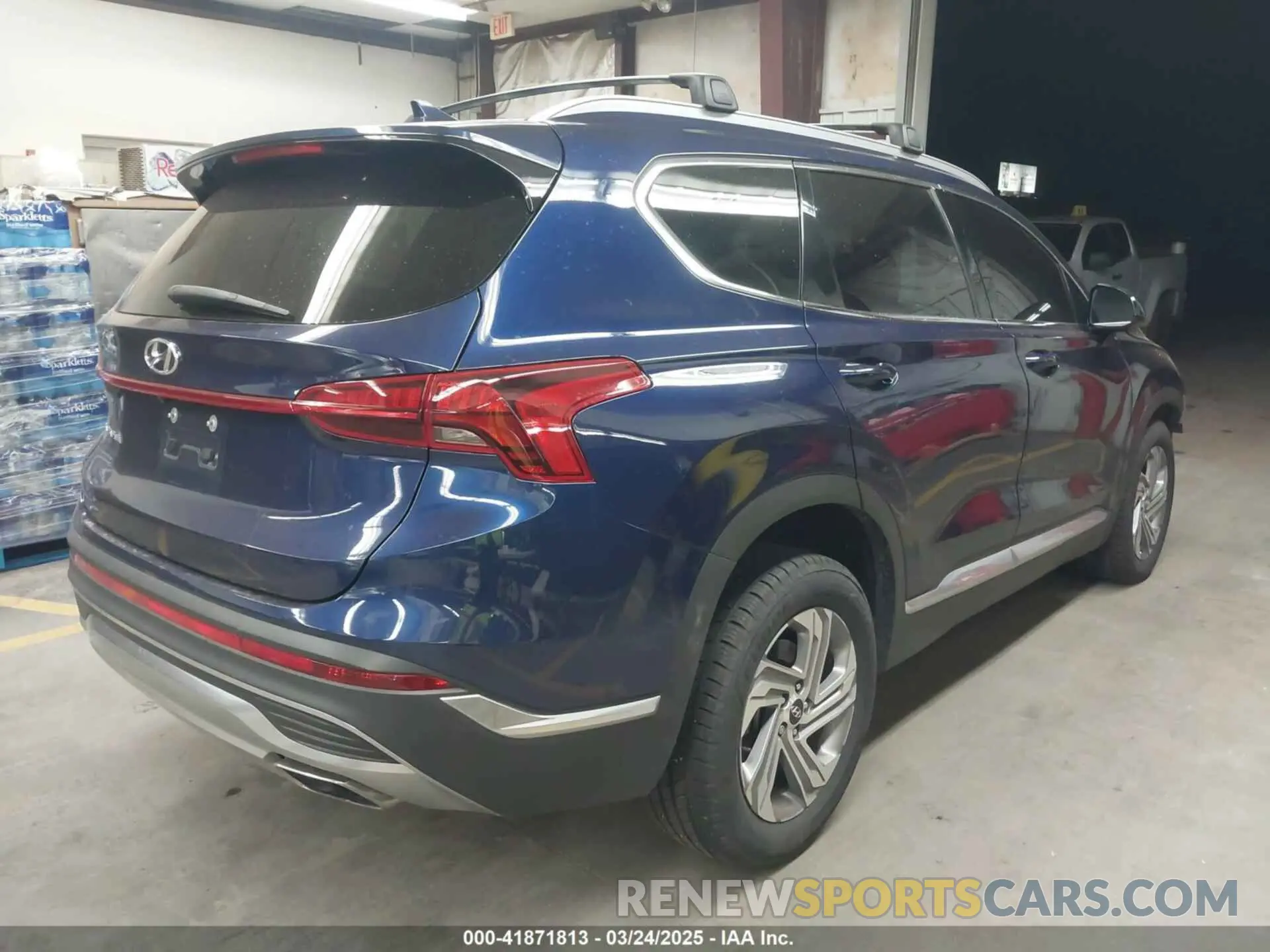 4 Photograph of a damaged car 5NMS24AJ2NH457840 HYUNDAI SANTA FE 2022