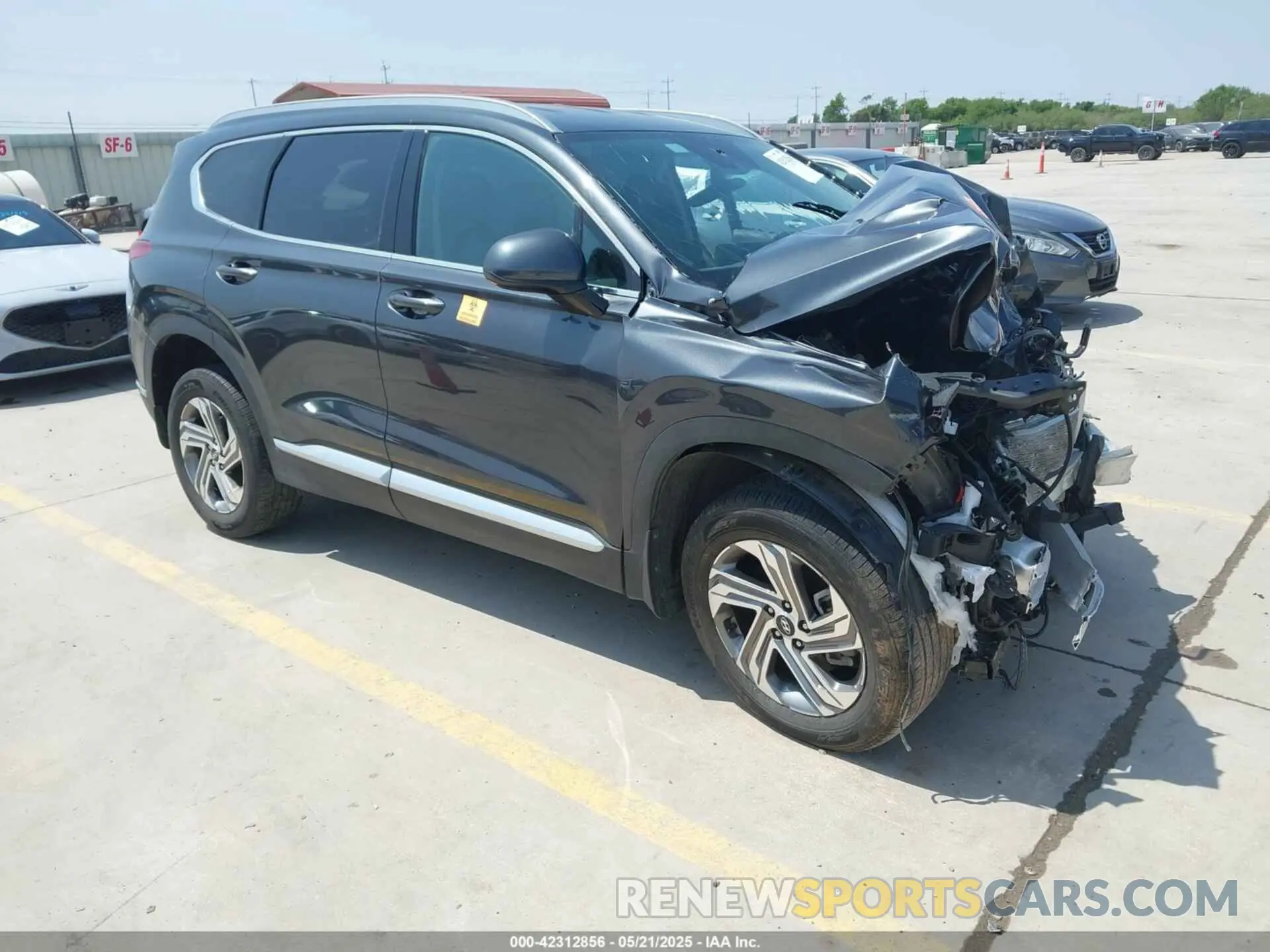 1 Photograph of a damaged car 5NMS24AJ3NH482116 HYUNDAI SANTA FE 2022
