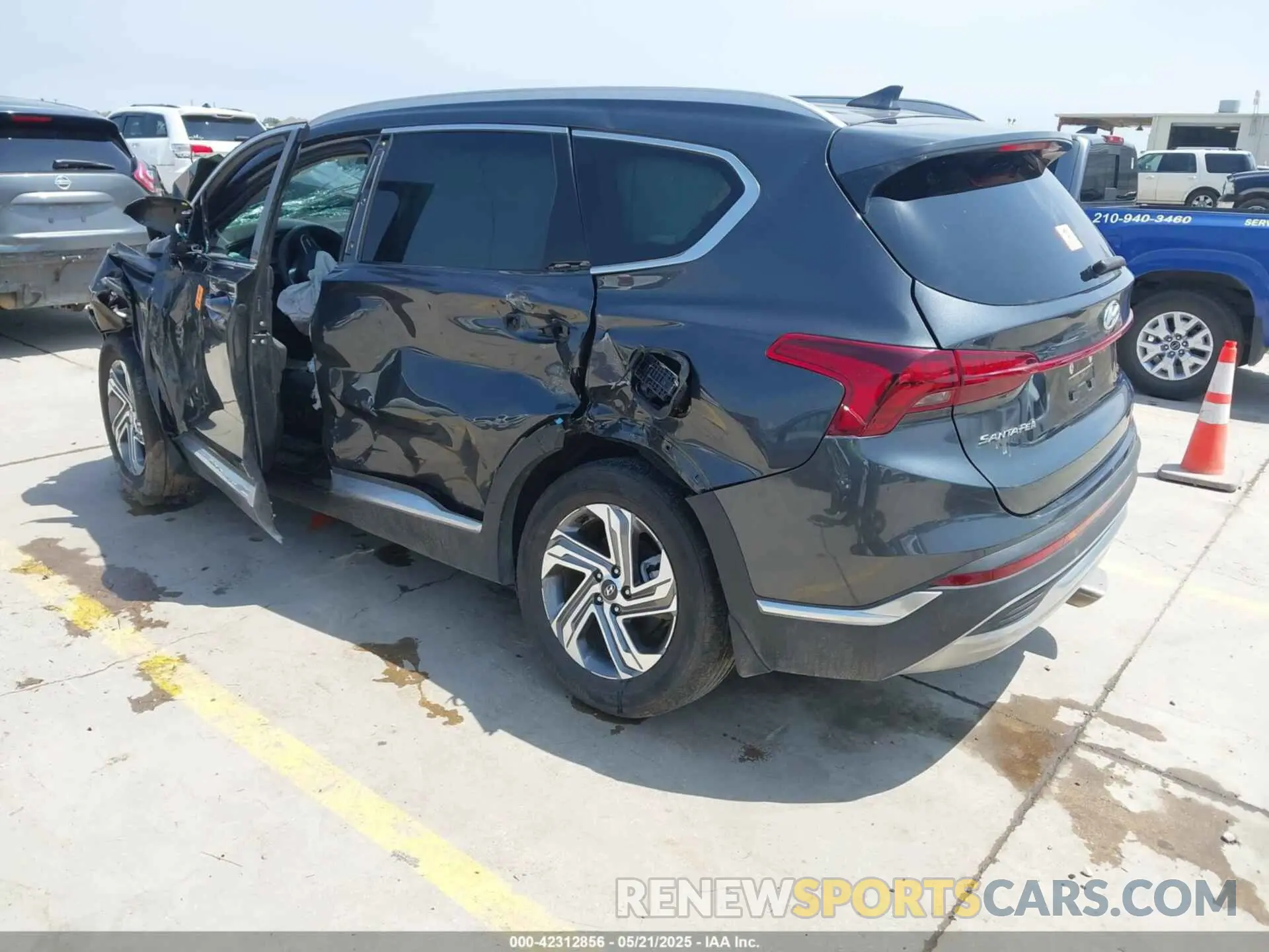 3 Photograph of a damaged car 5NMS24AJ3NH482116 HYUNDAI SANTA FE 2022