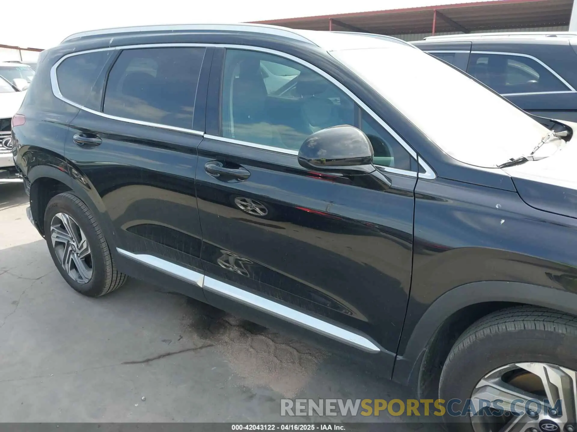 14 Photograph of a damaged car 5NMS24AJ7NH377241 HYUNDAI SANTA FE 2022