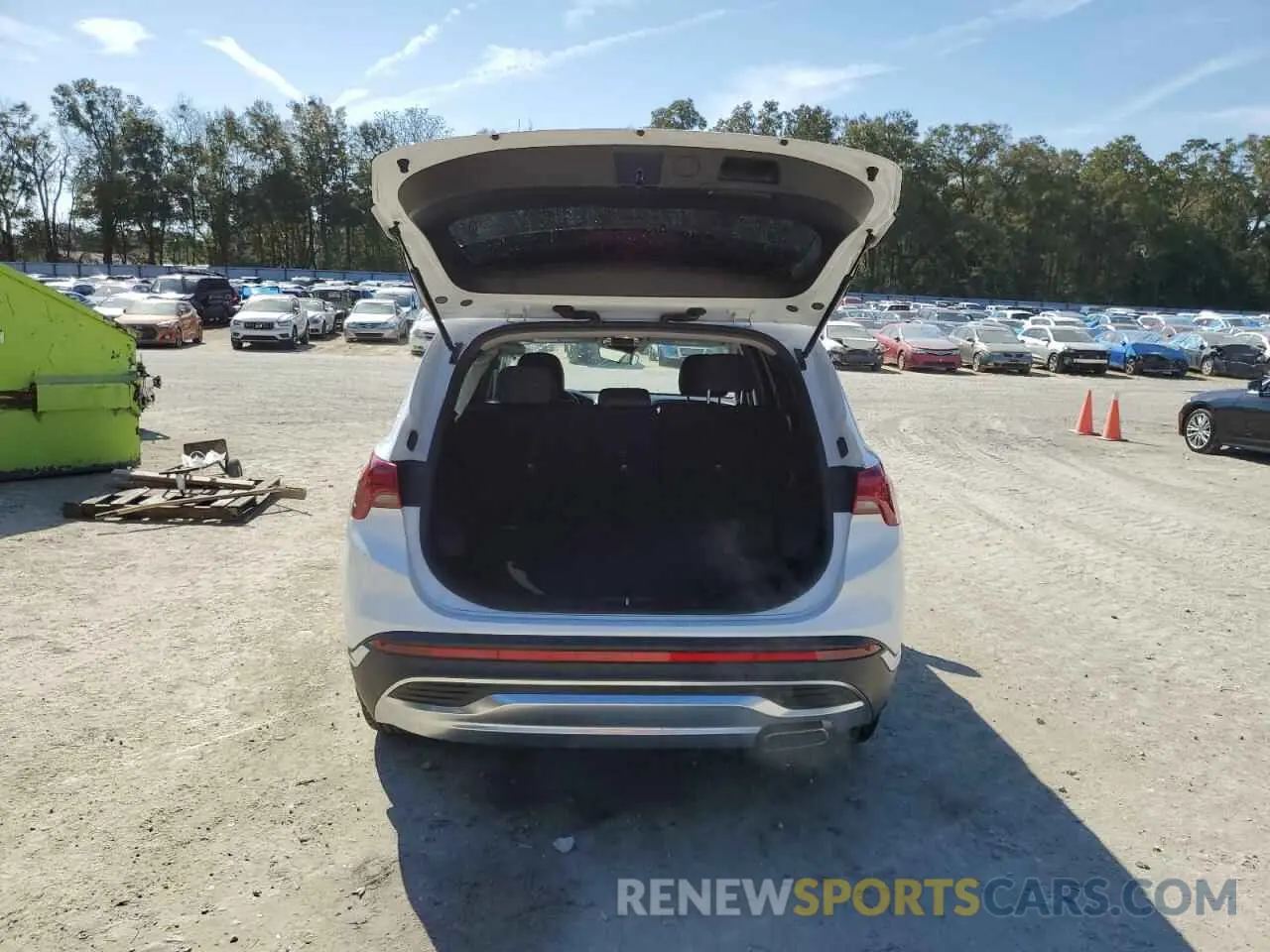 6 Photograph of a damaged car 5NMS24AJ7NH431301 HYUNDAI SANTA FE 2022