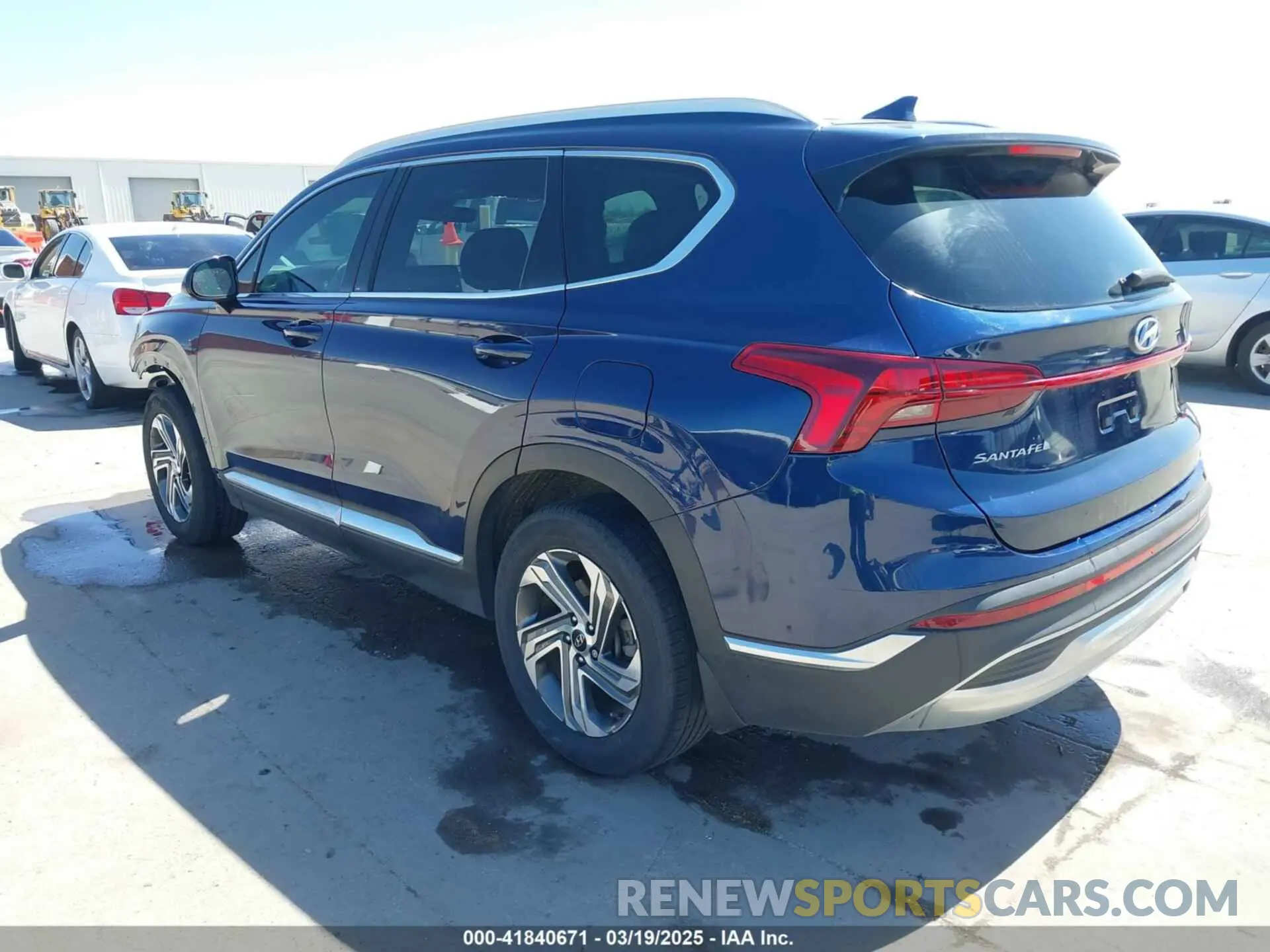 3 Photograph of a damaged car 5NMS24AJ8NH377572 HYUNDAI SANTA FE 2022