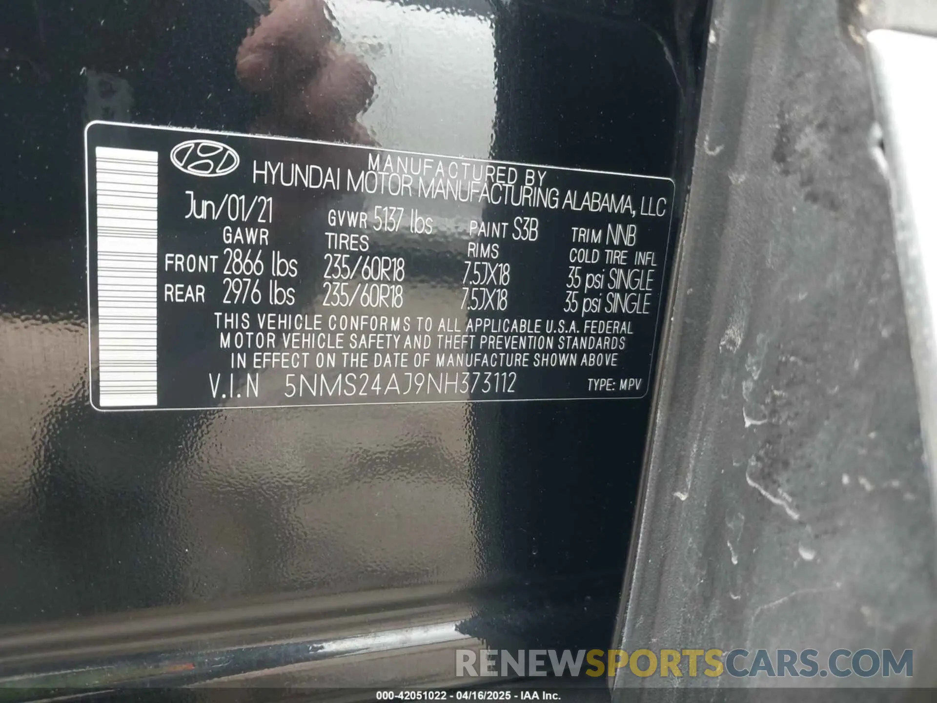 9 Photograph of a damaged car 5NMS24AJ9NH373112 HYUNDAI SANTA FE 2022
