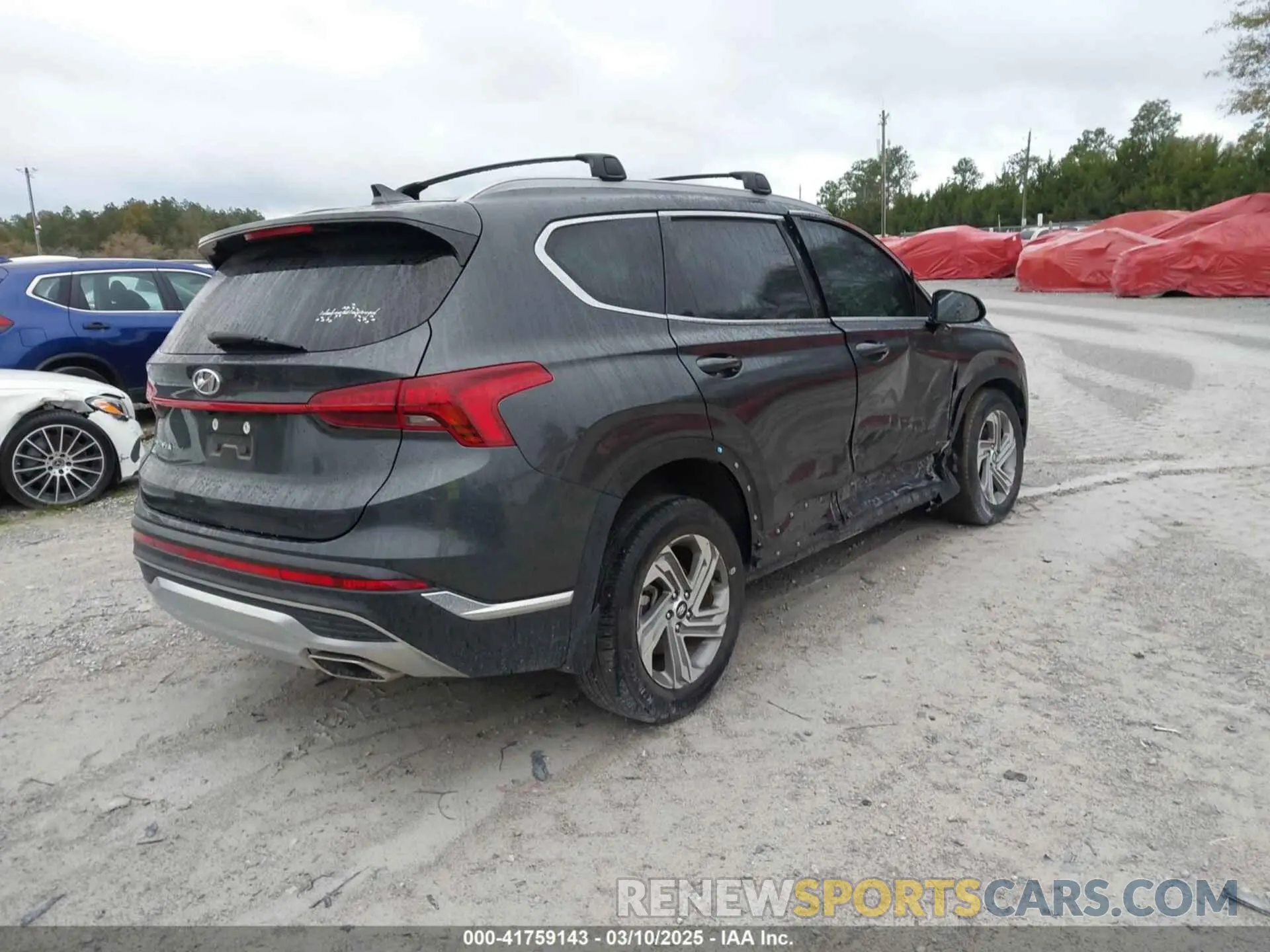 4 Photograph of a damaged car 5NMS24AJ9NH394526 HYUNDAI SANTA FE 2022