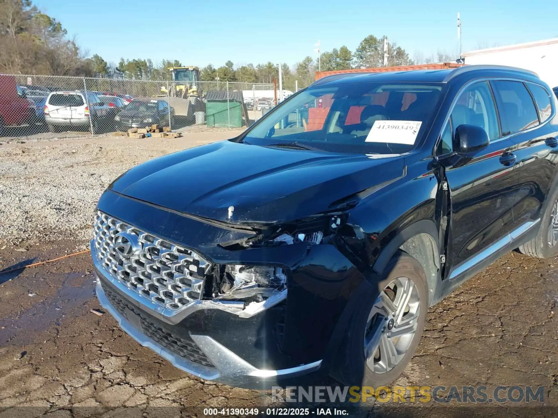 17 Photograph of a damaged car 5NMS24AJXNH375497 HYUNDAI SANTA FE 2022