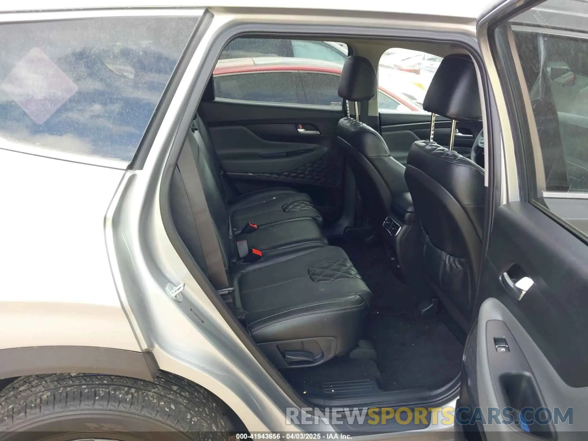 8 Photograph of a damaged car 5NMS24AJXNH412919 HYUNDAI SANTA FE 2022