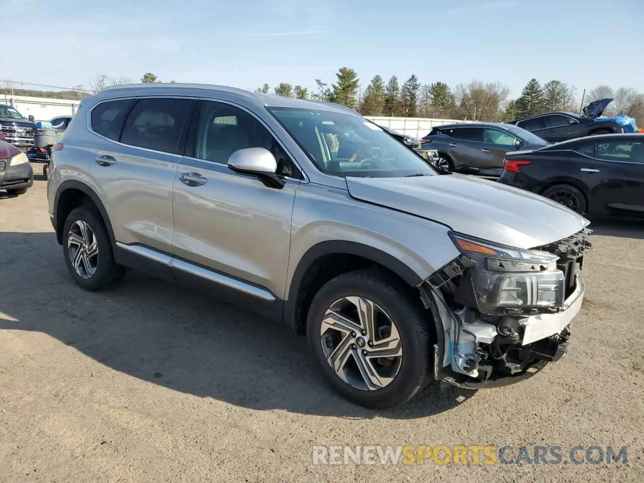 4 Photograph of a damaged car 5NMS2DAJ0NH399386 HYUNDAI SANTA FE 2022