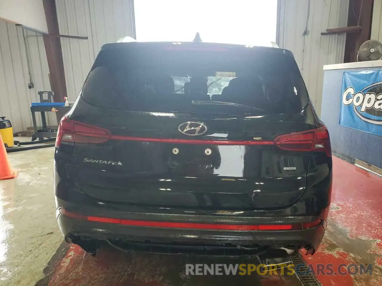 6 Photograph of a damaged car 5NMS2DAJ0NH445783 HYUNDAI SANTA FE 2022