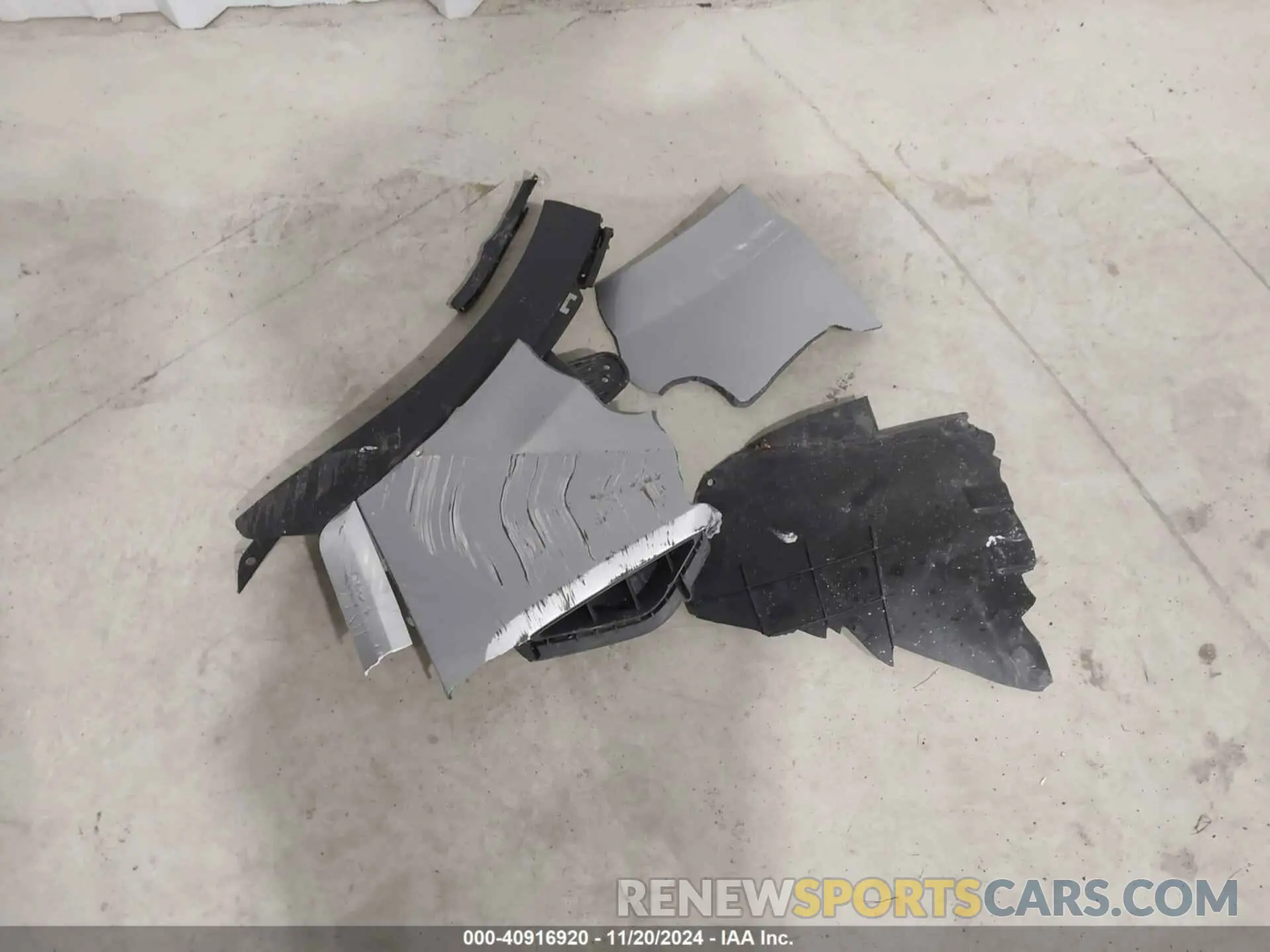 12 Photograph of a damaged car 5NMS2DAJ1NH473091 HYUNDAI SANTA FE 2022