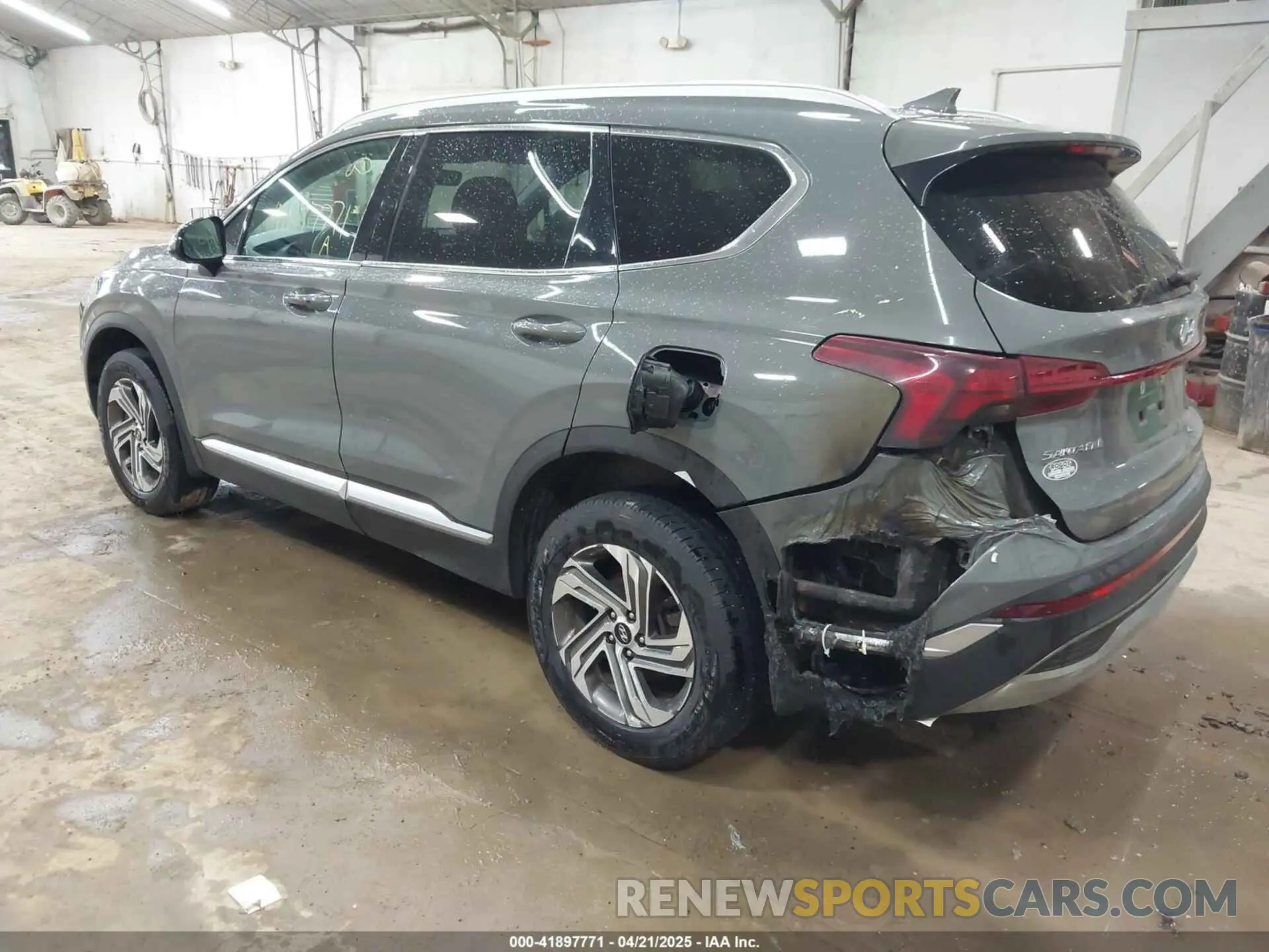 3 Photograph of a damaged car 5NMS2DAJ2NH383738 HYUNDAI SANTA FE 2022