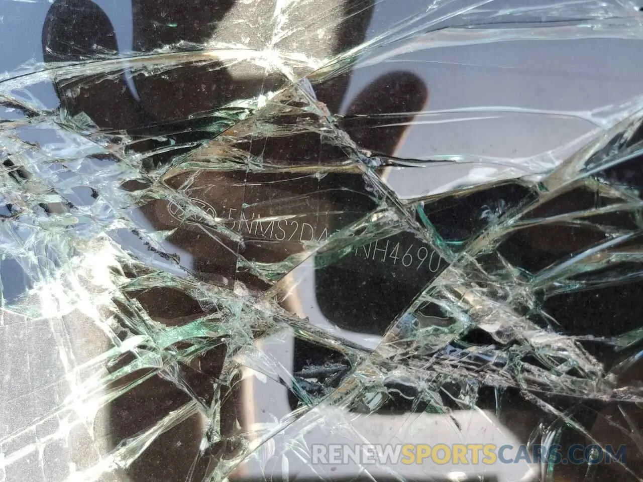 14 Photograph of a damaged car 5NMS2DAJ3NH469026 HYUNDAI SANTA FE 2022
