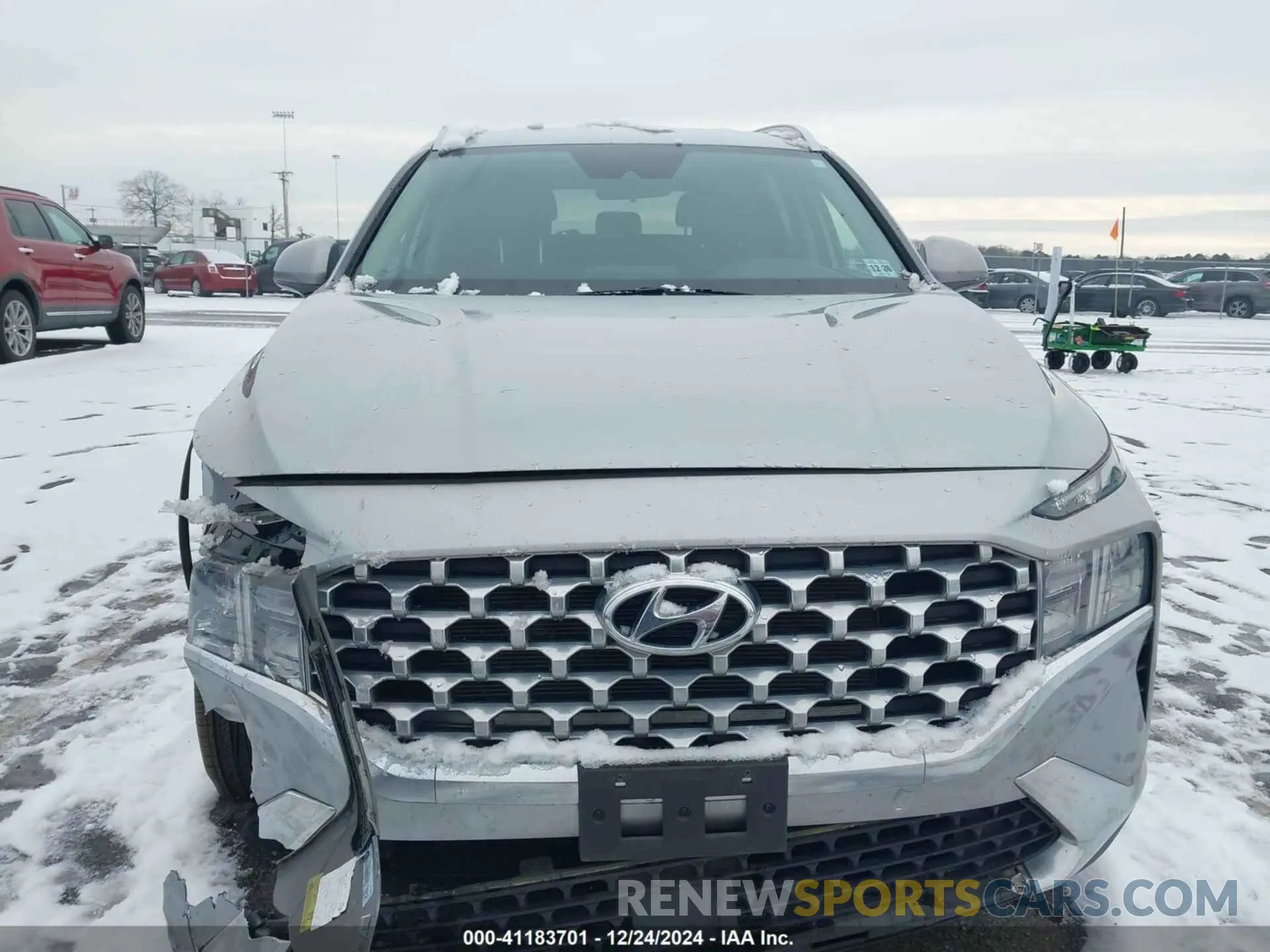 12 Photograph of a damaged car 5NMS2DAJ4NH410101 HYUNDAI SANTA FE 2022