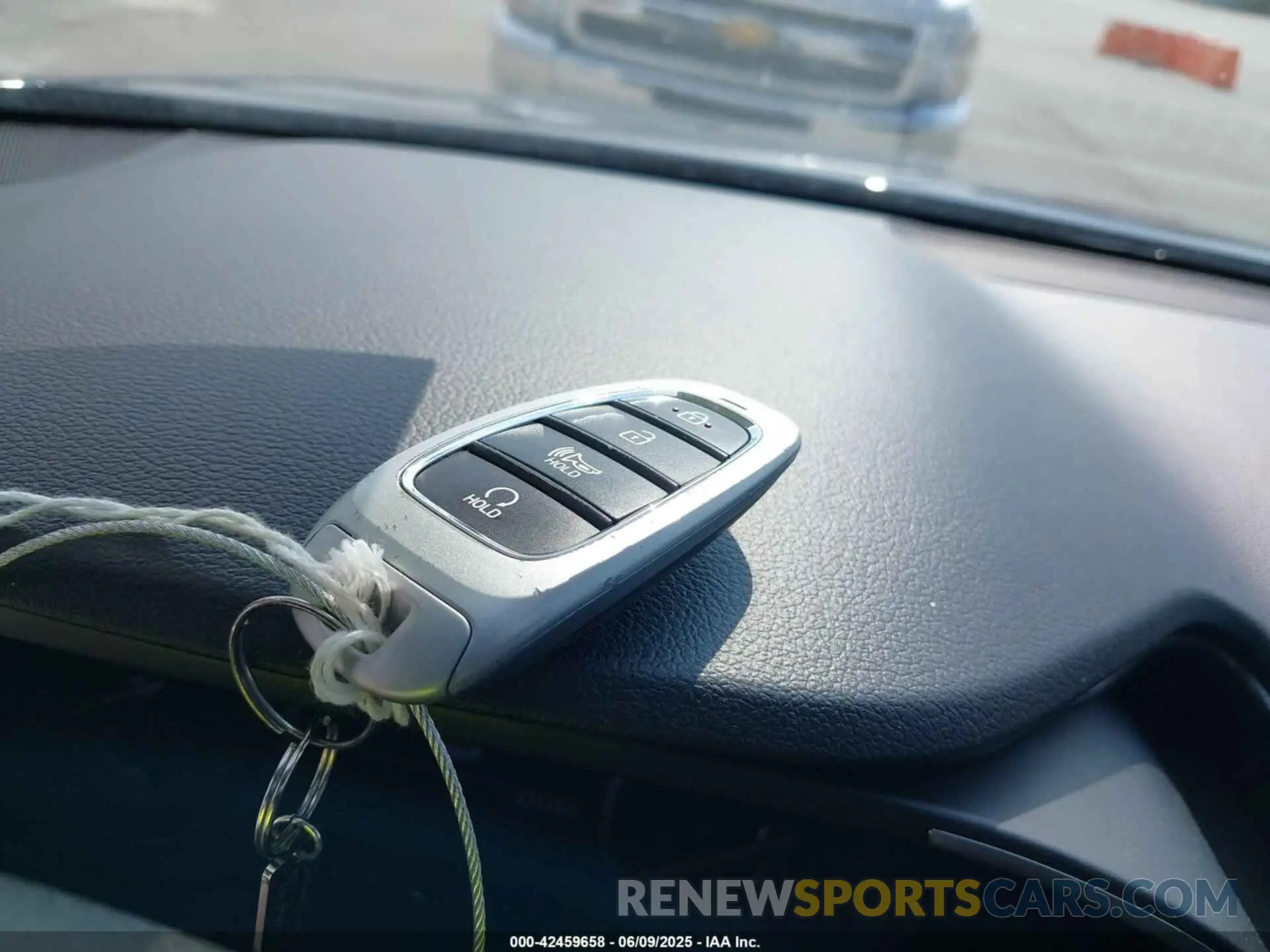 11 Photograph of a damaged car 5NMS2DAJ5NH412200 HYUNDAI SANTA FE 2022