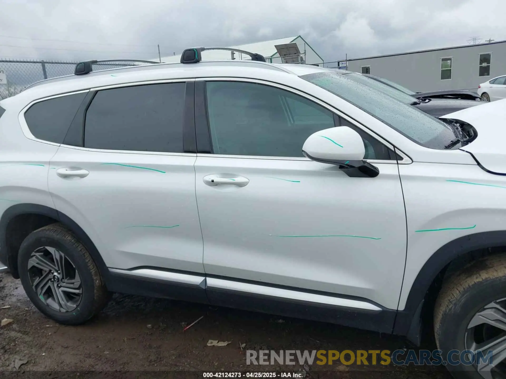 14 Photograph of a damaged car 5NMS2DAJ5NH450235 HYUNDAI SANTA FE 2022