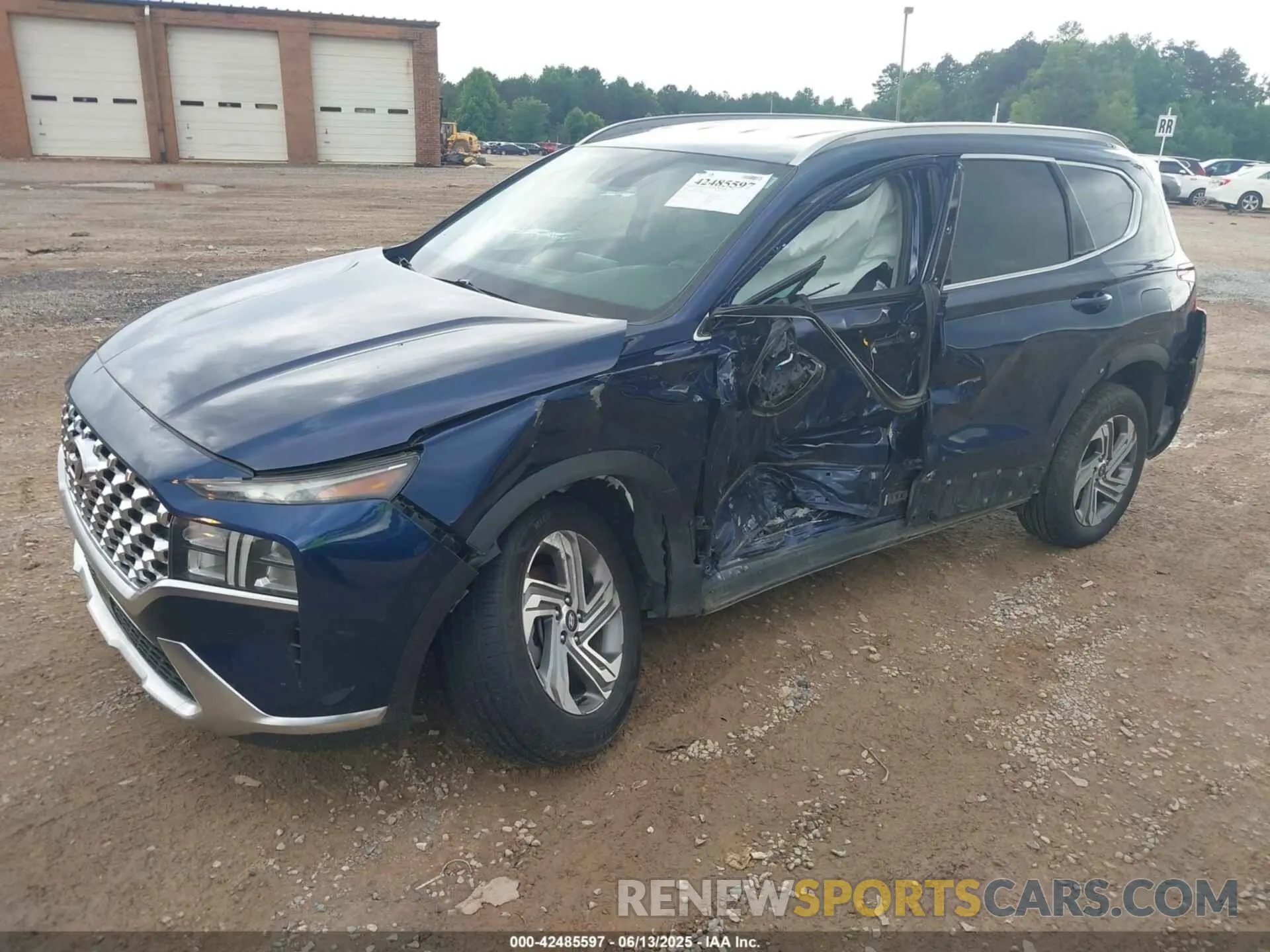 2 Photograph of a damaged car 5NMS2DAJ6NH418569 HYUNDAI SANTA FE 2022