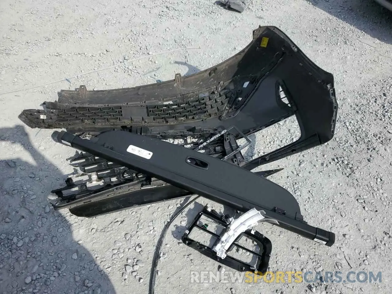 13 Photograph of a damaged car 5NMS34AJ2NH401216 HYUNDAI SANTA FE 2022