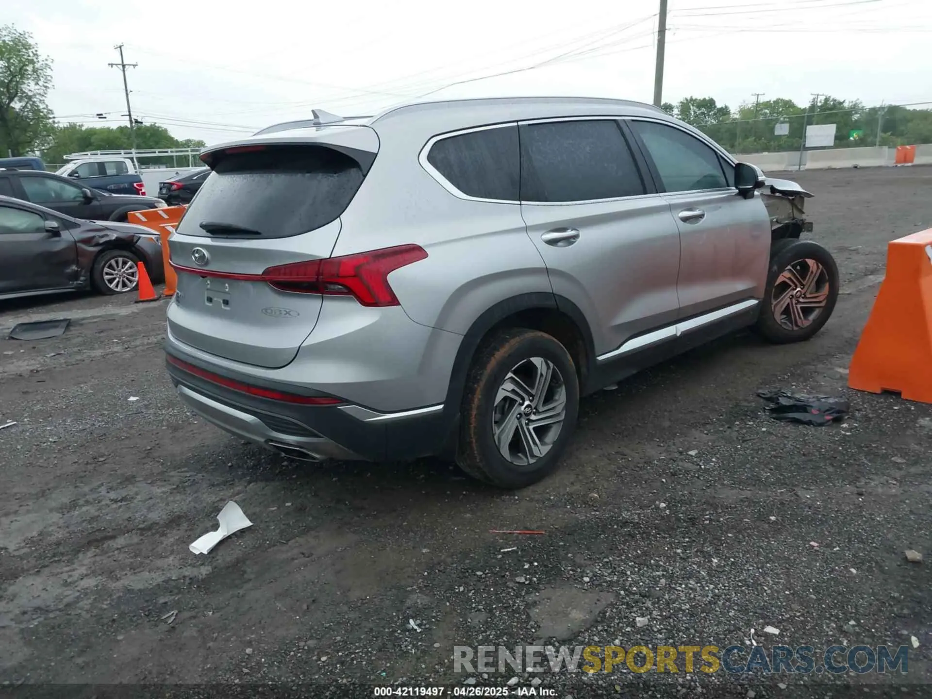 4 Photograph of a damaged car 5NMS34AJ2NH476238 HYUNDAI SANTA FE 2022