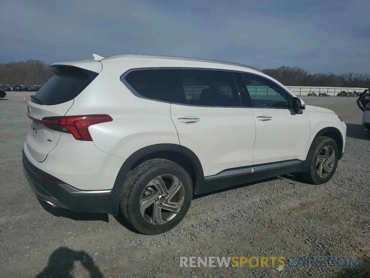 3 Photograph of a damaged car 5NMS3DAJ5NH456033 HYUNDAI SANTA FE 2022