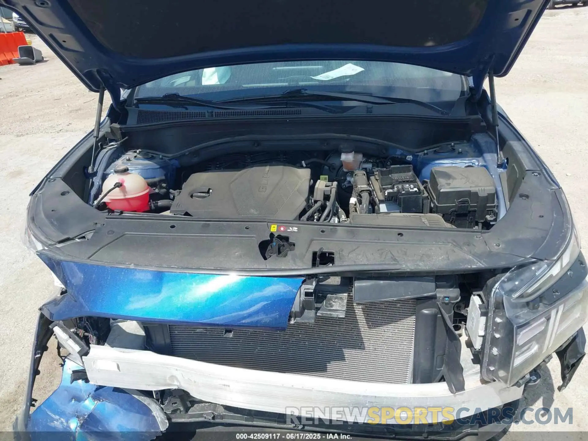 10 Photograph of a damaged car 5NMS3DAJ6NH403745 HYUNDAI SANTA FE 2022