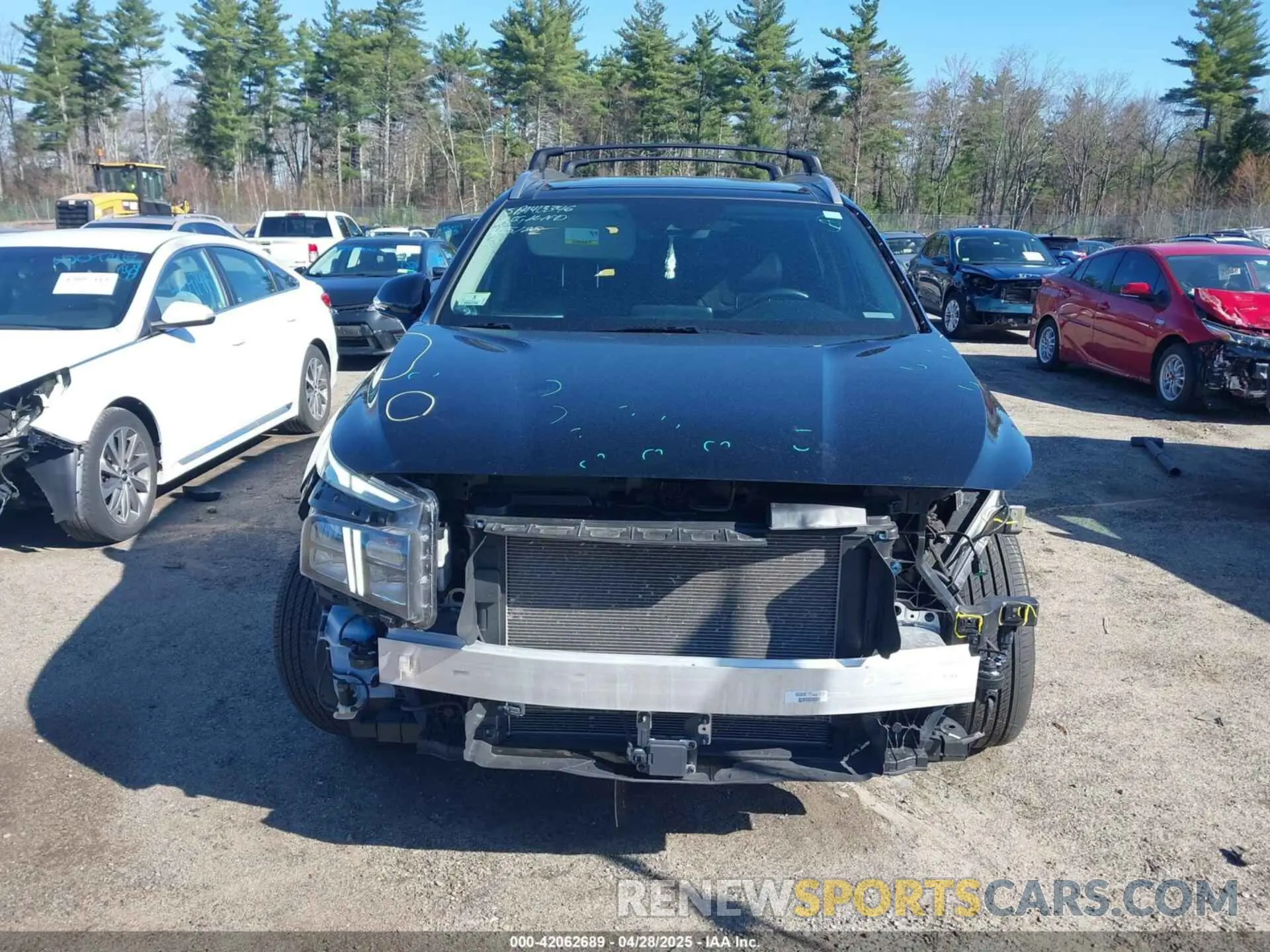 13 Photograph of a damaged car 5NMS3DAJ6NH442786 HYUNDAI SANTA FE 2022