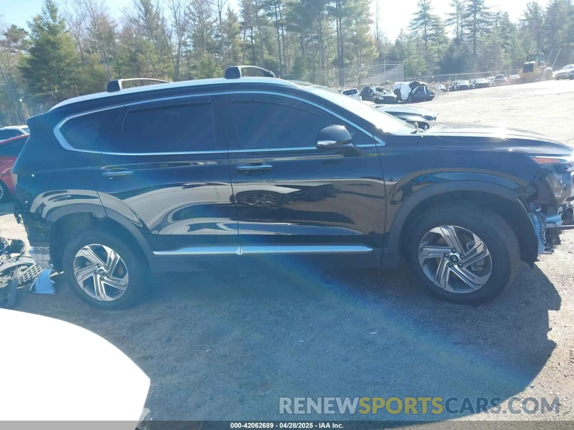 14 Photograph of a damaged car 5NMS3DAJ6NH442786 HYUNDAI SANTA FE 2022
