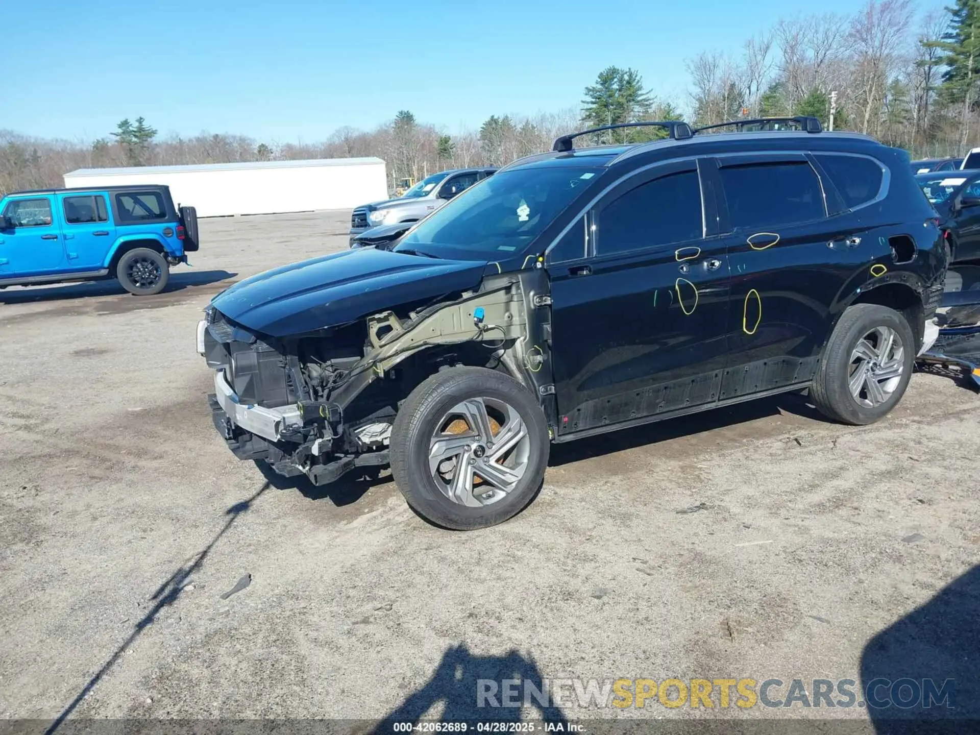 2 Photograph of a damaged car 5NMS3DAJ6NH442786 HYUNDAI SANTA FE 2022