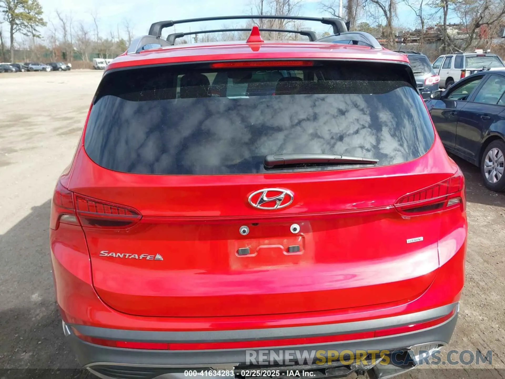 16 Photograph of a damaged car 5NMS3DAJ7NH472301 HYUNDAI SANTA FE 2022
