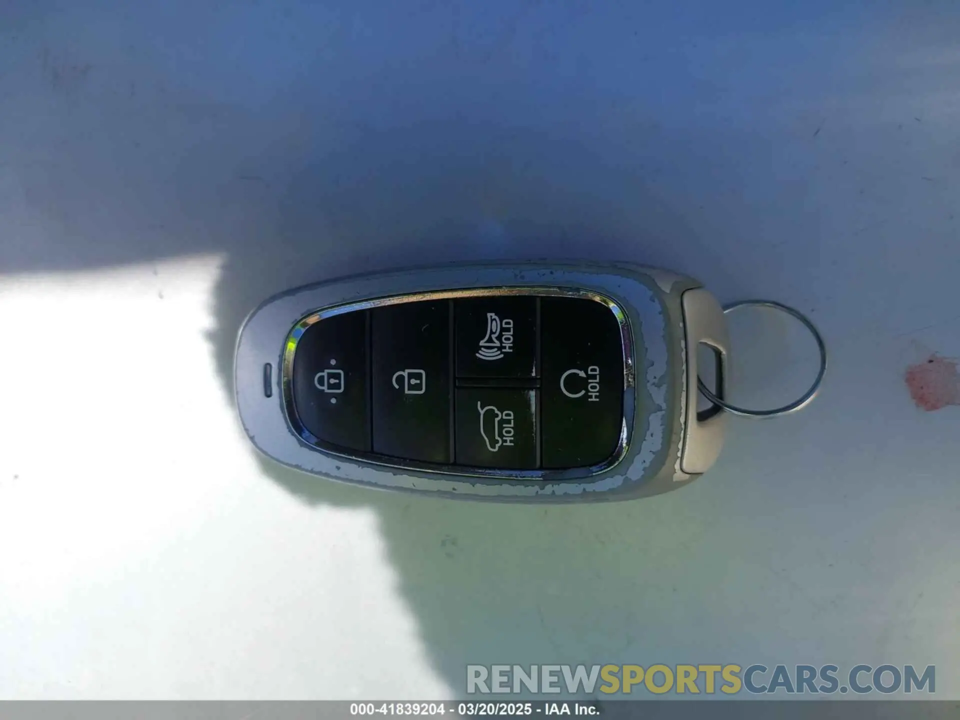 11 Photograph of a damaged car 5NMS3DAJ8NH474669 HYUNDAI SANTA FE 2022