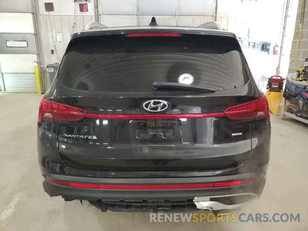 6 Photograph of a damaged car 5NMS3DAJ9NH476334 HYUNDAI SANTA FE 2022