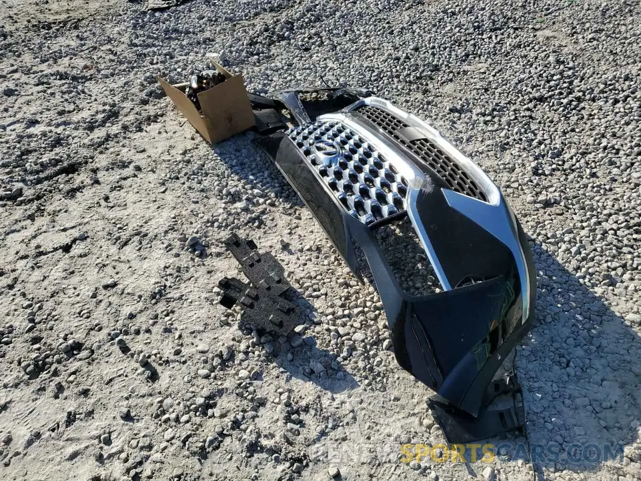 13 Photograph of a damaged car 5NMS44AL5NH453695 HYUNDAI SANTA FE 2022