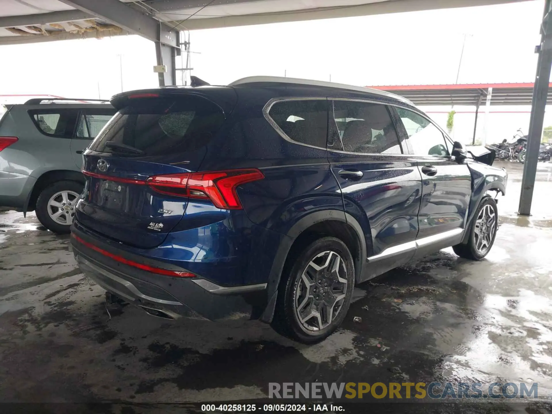 4 Photograph of a damaged car 5NMS44AL5NH469170 HYUNDAI SANTA FE 2022