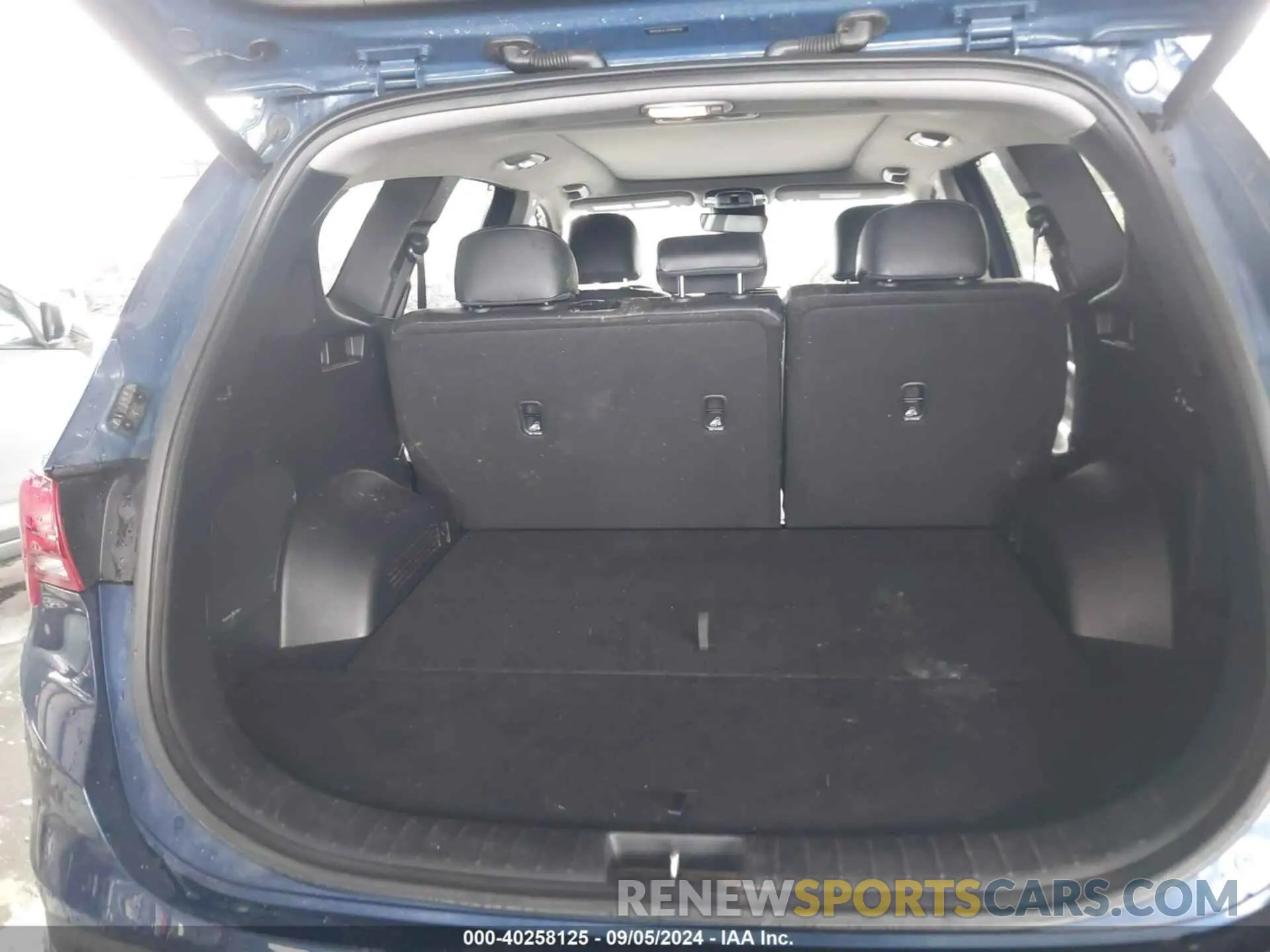 8 Photograph of a damaged car 5NMS44AL5NH469170 HYUNDAI SANTA FE 2022