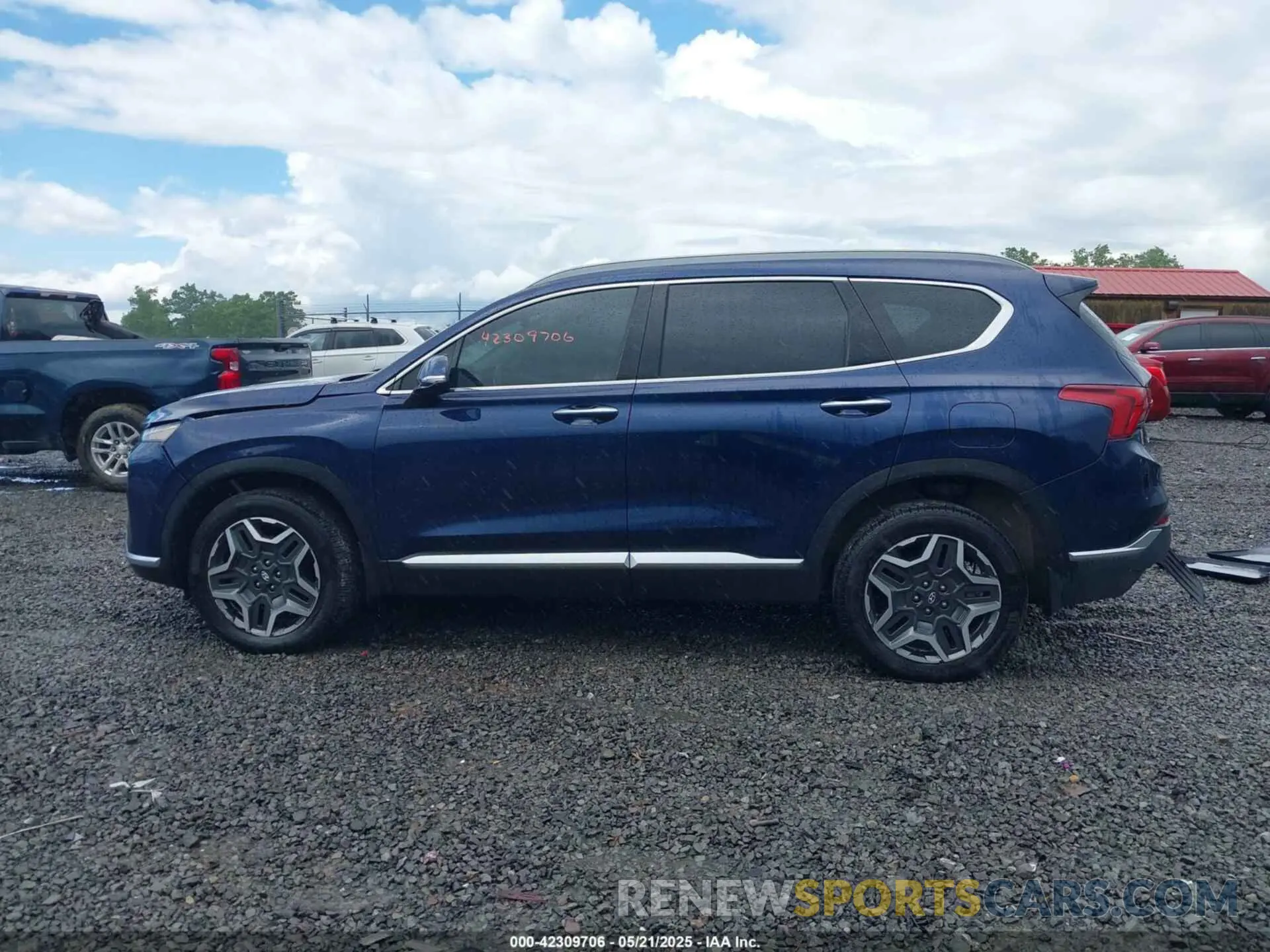 14 Photograph of a damaged car 5NMS4DAL7NH461894 HYUNDAI SANTA FE 2022
