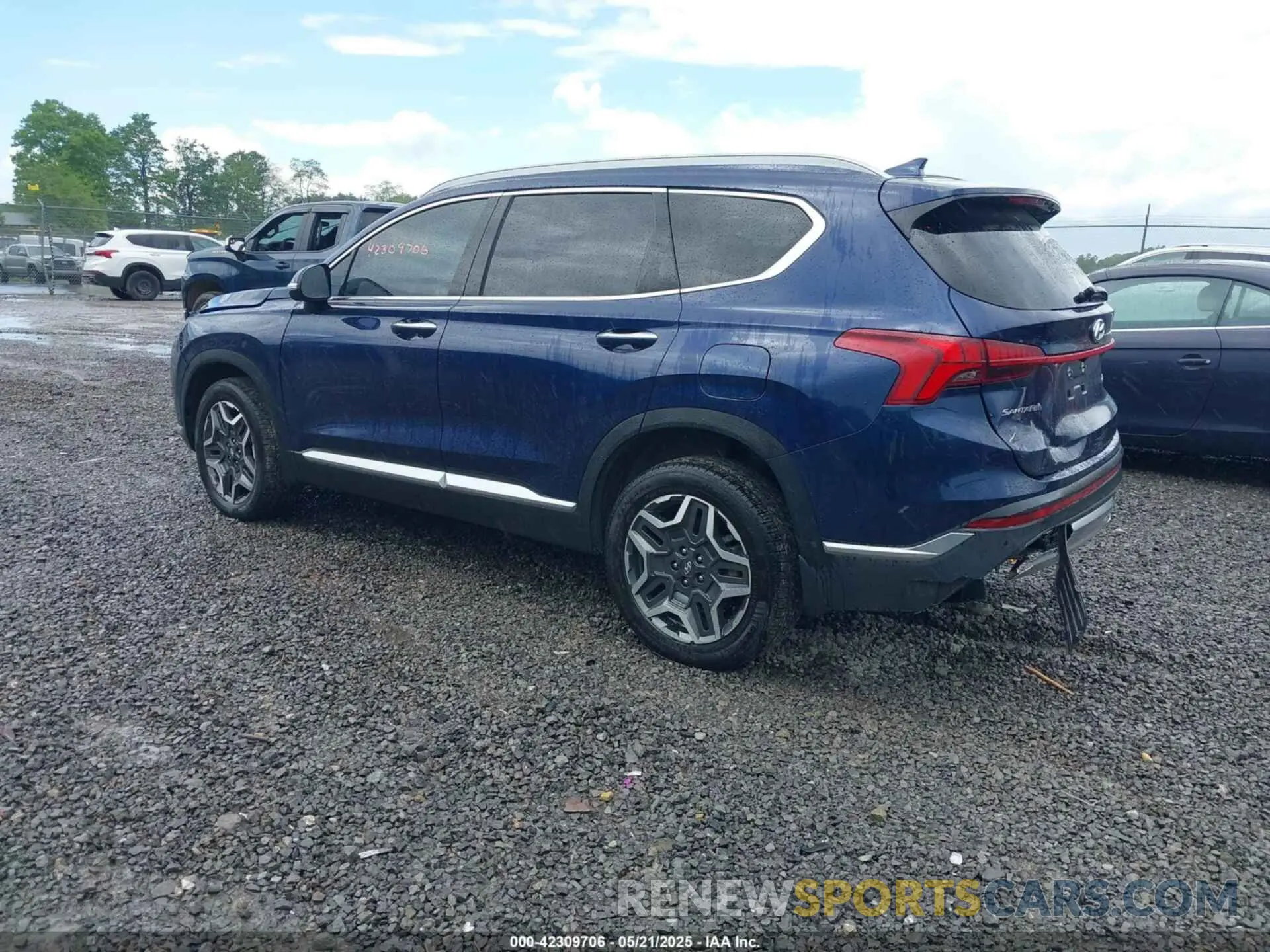 3 Photograph of a damaged car 5NMS4DAL7NH461894 HYUNDAI SANTA FE 2022