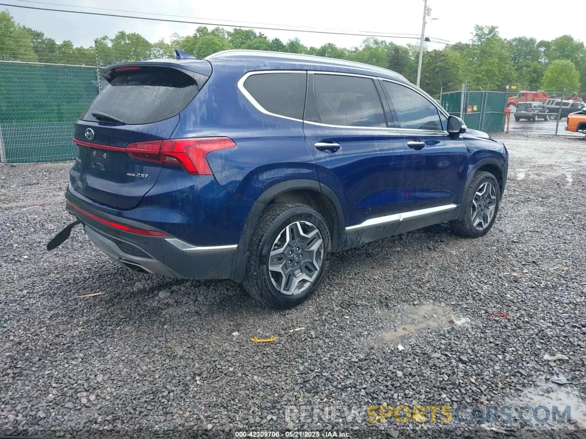 4 Photograph of a damaged car 5NMS4DAL7NH461894 HYUNDAI SANTA FE 2022