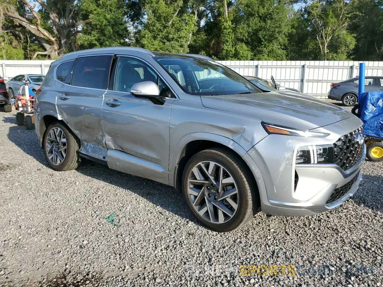 4 Photograph of a damaged car 5NMS54AL8NH438654 HYUNDAI SANTA FE 2022