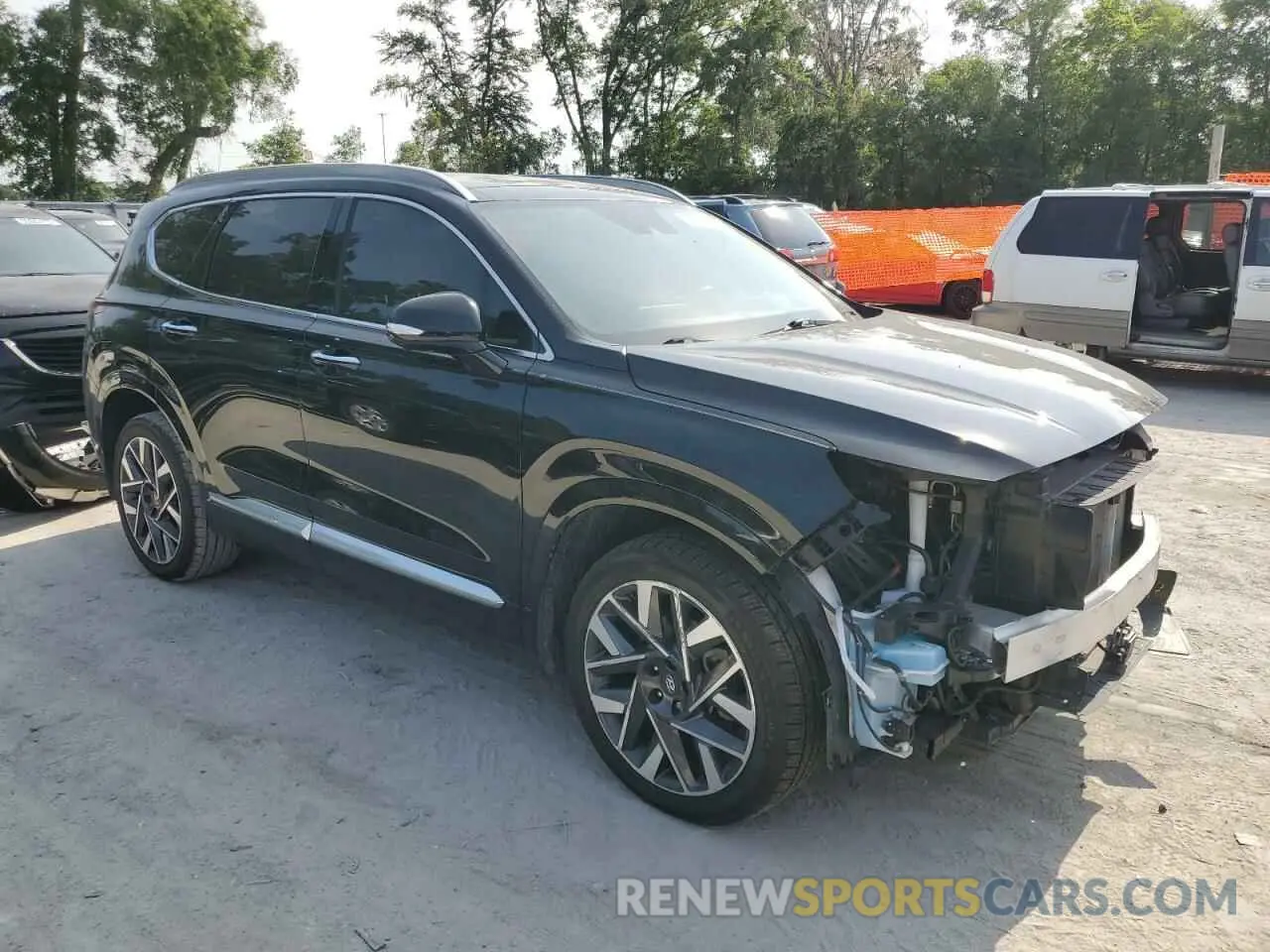 4 Photograph of a damaged car 5NMS54AL8NH450061 HYUNDAI SANTA FE 2022