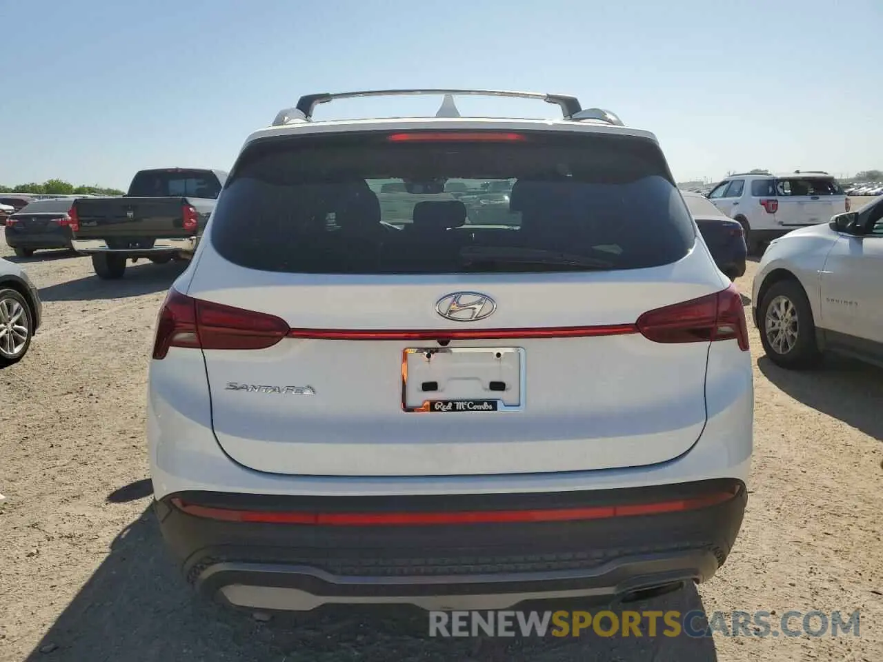 6 Photograph of a damaged car 5NMS64AJ2NH408965 HYUNDAI SANTA FE 2022