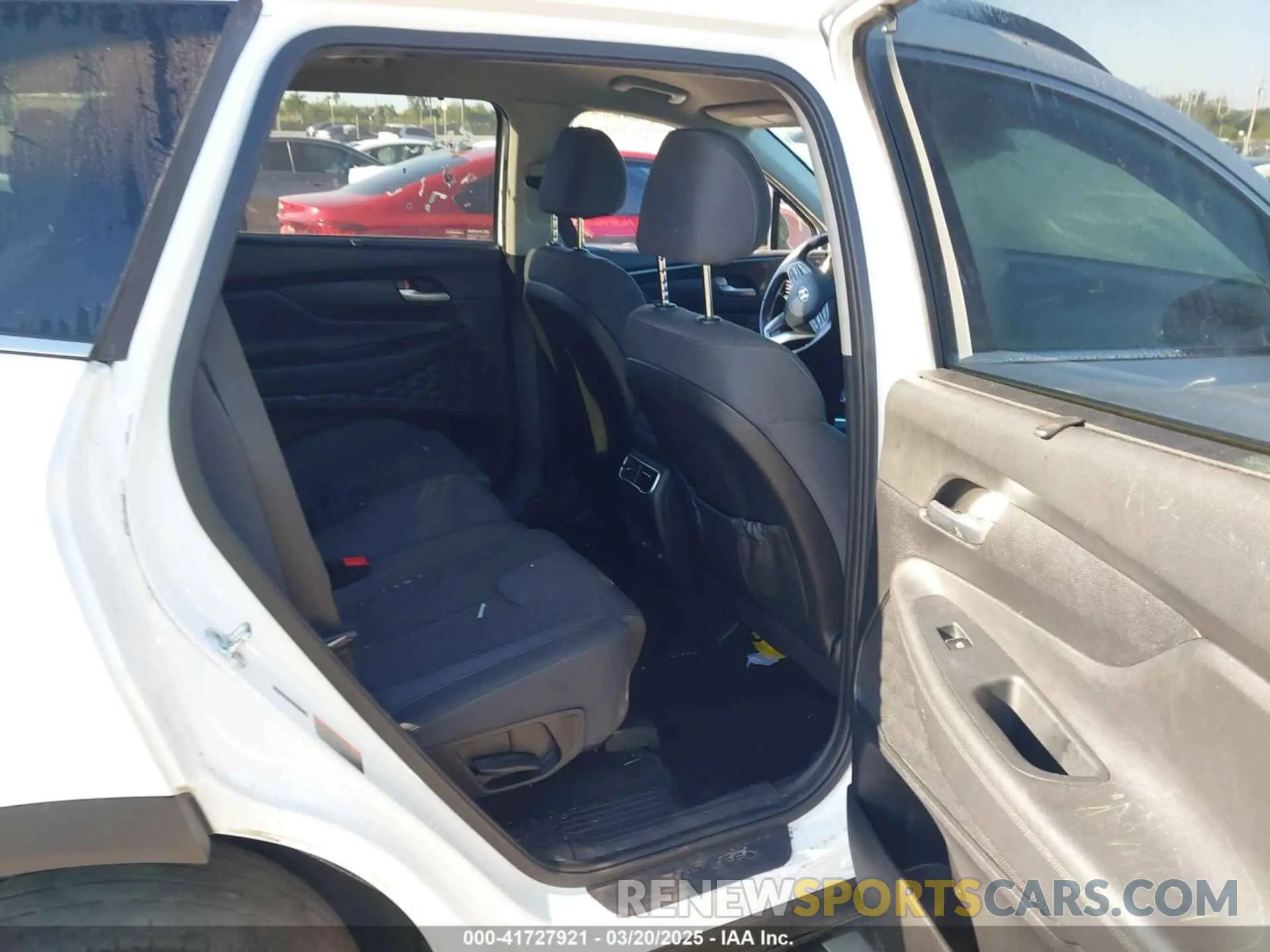 8 Photograph of a damaged car 5NMS64AJ2NH455820 HYUNDAI SANTA FE 2022